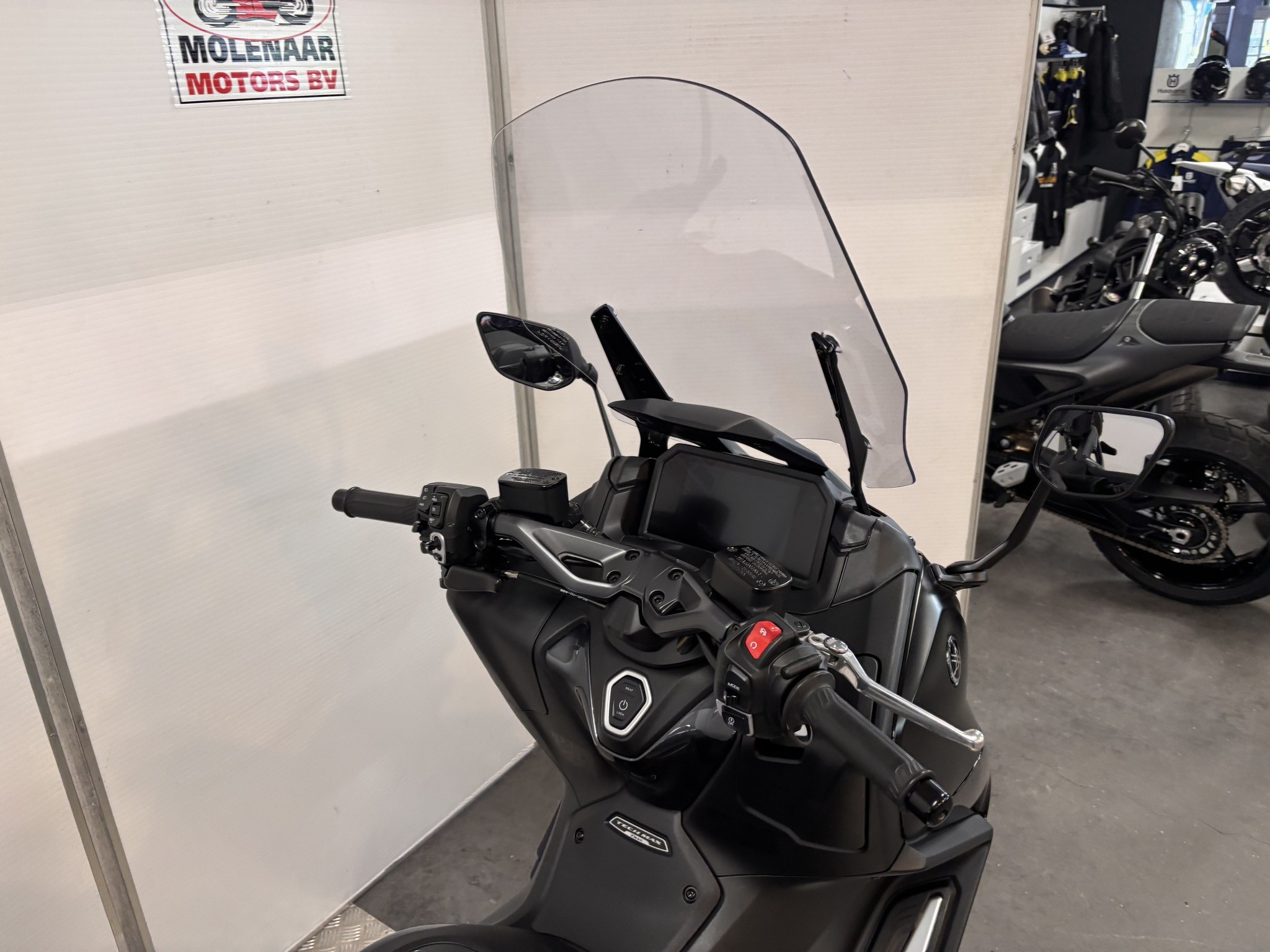 YAMAHA T MAX Tech Max 560