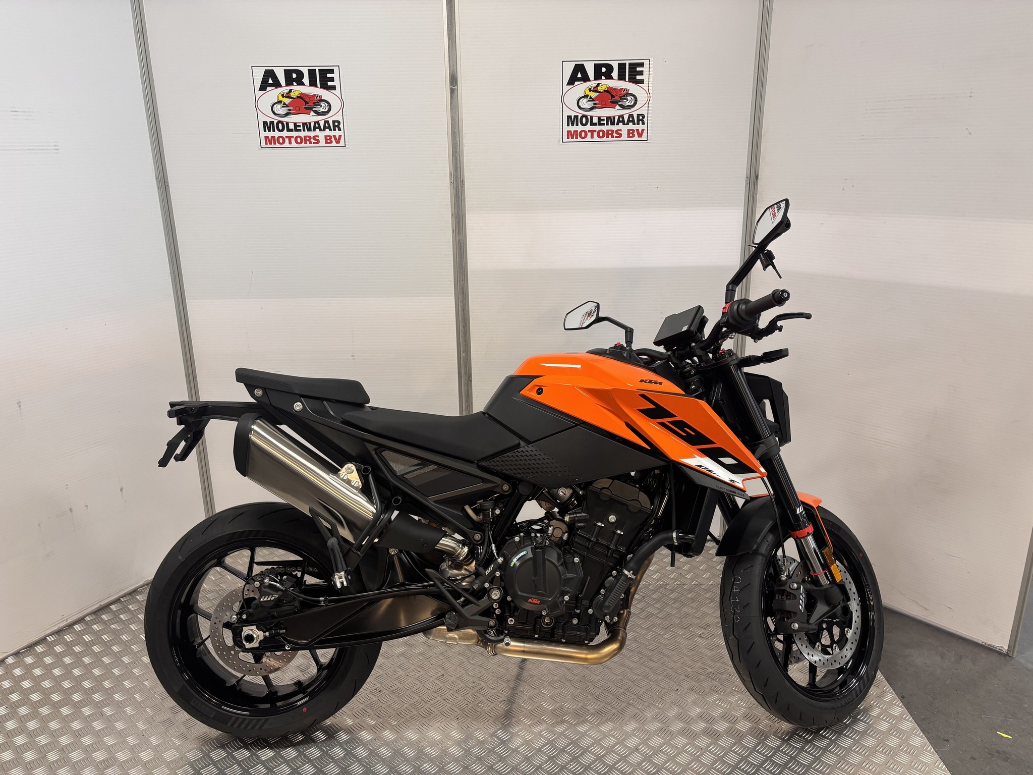 KTM 790 Duke L