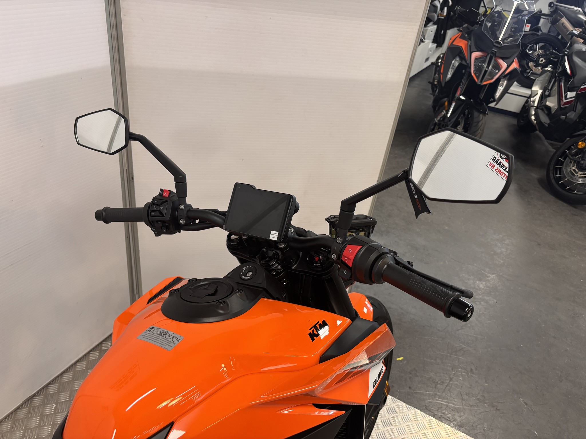 KTM 790 Duke L