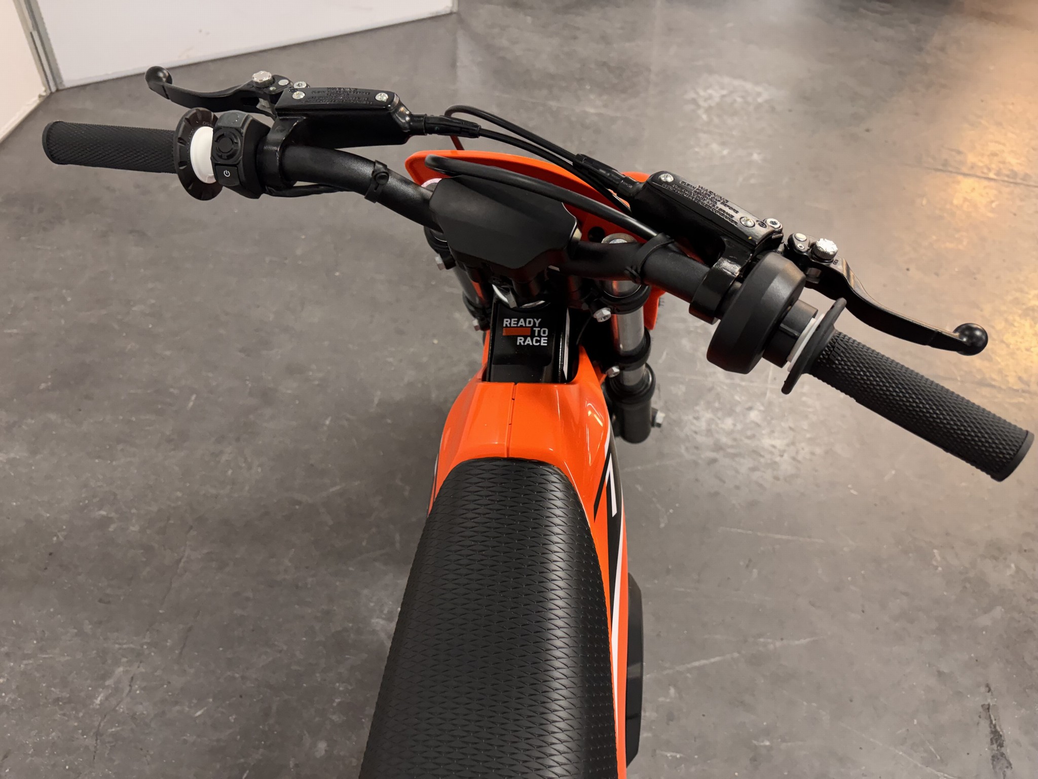 KTM SX-E2