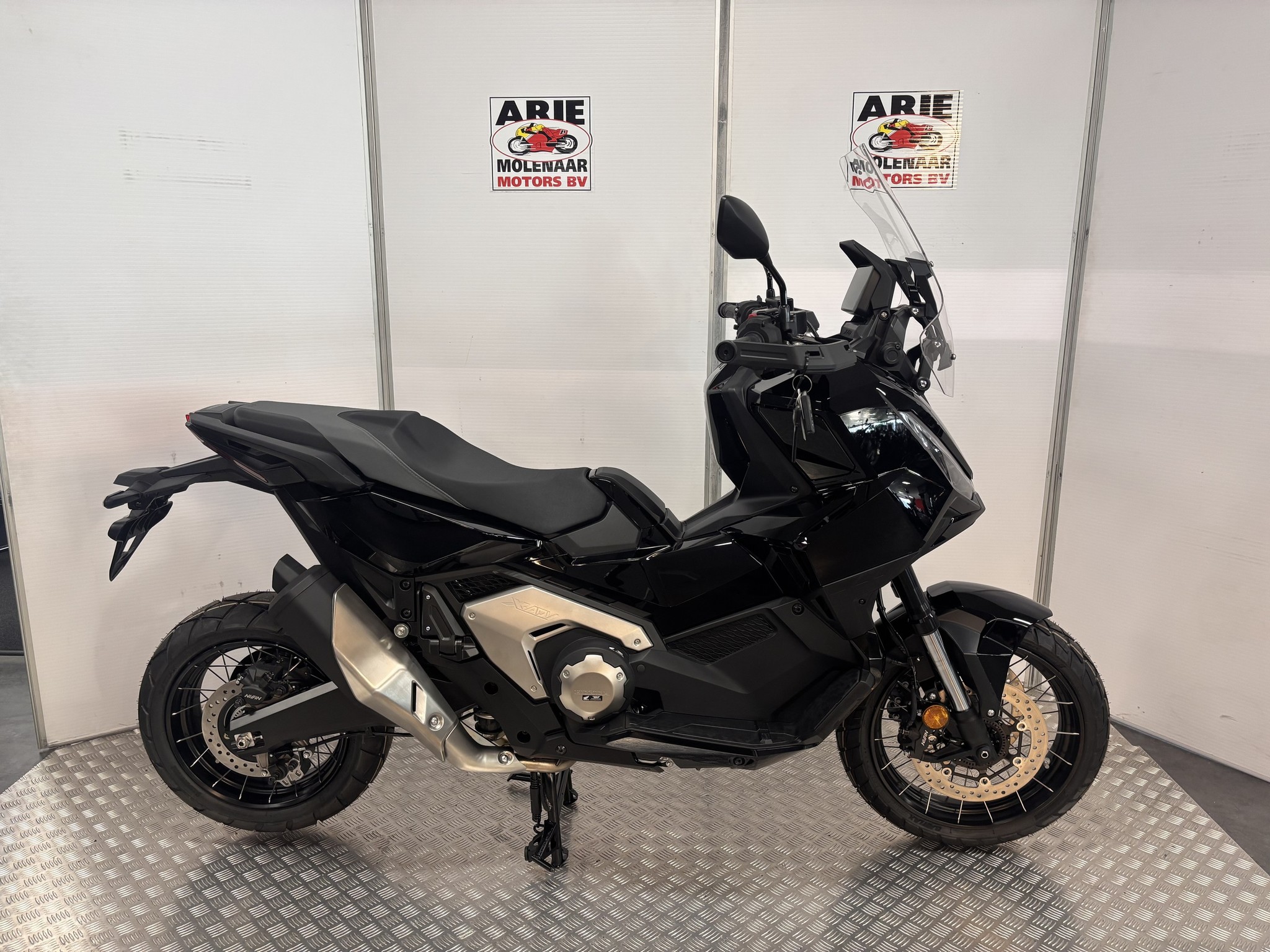 HONDA X-ADV 750