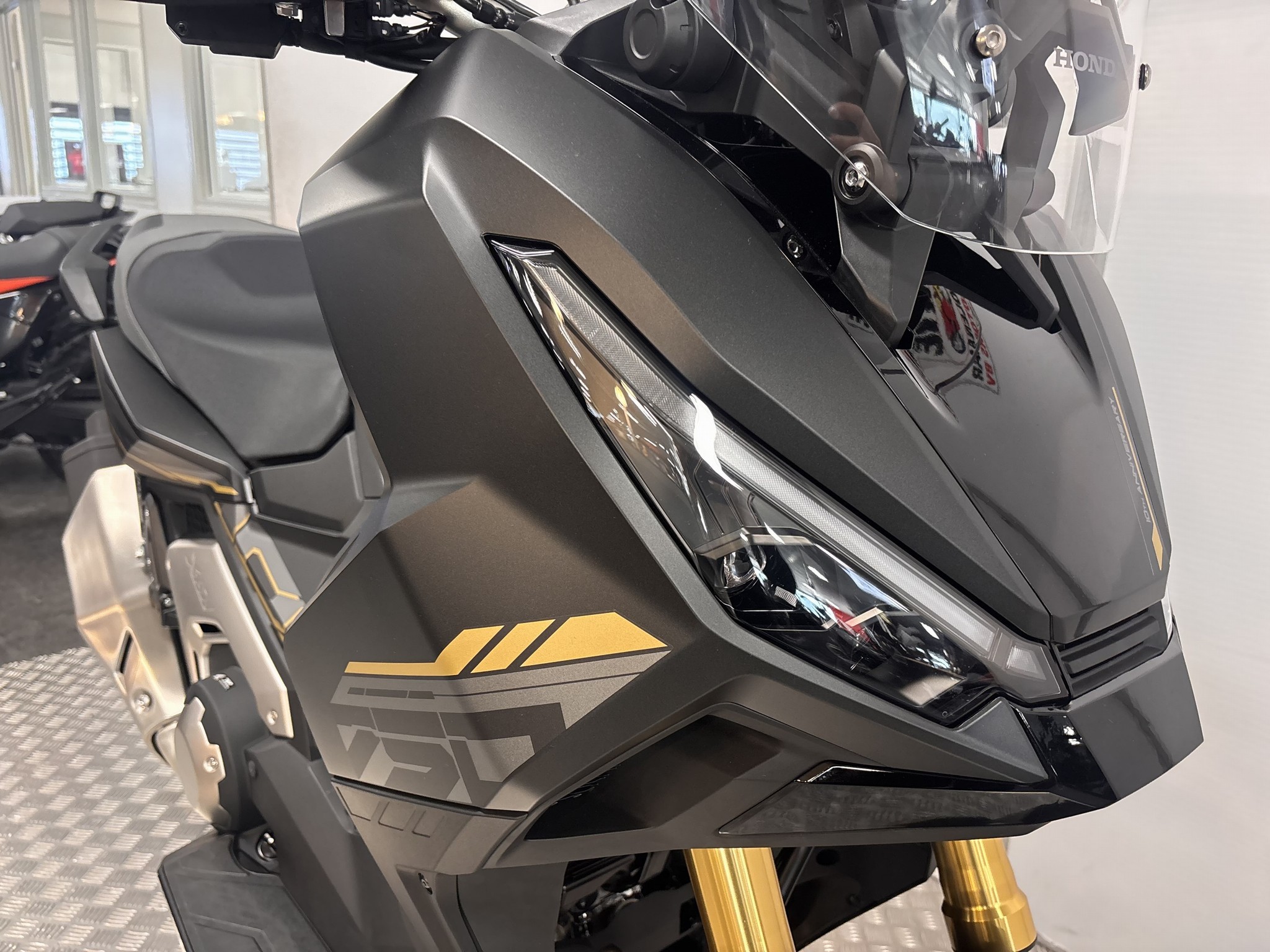 HONDA X-ADV 750