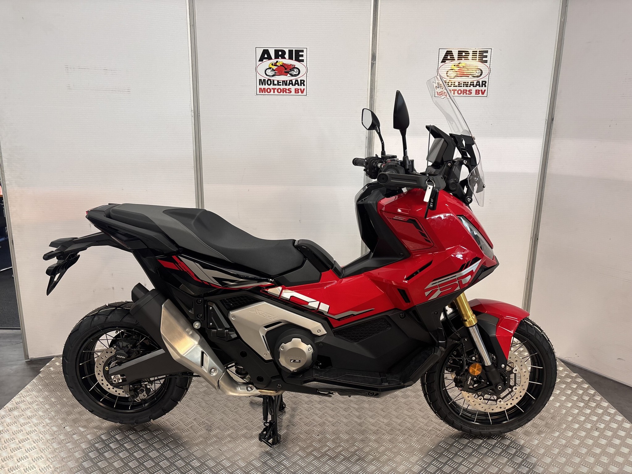 HONDA X-ADV 750