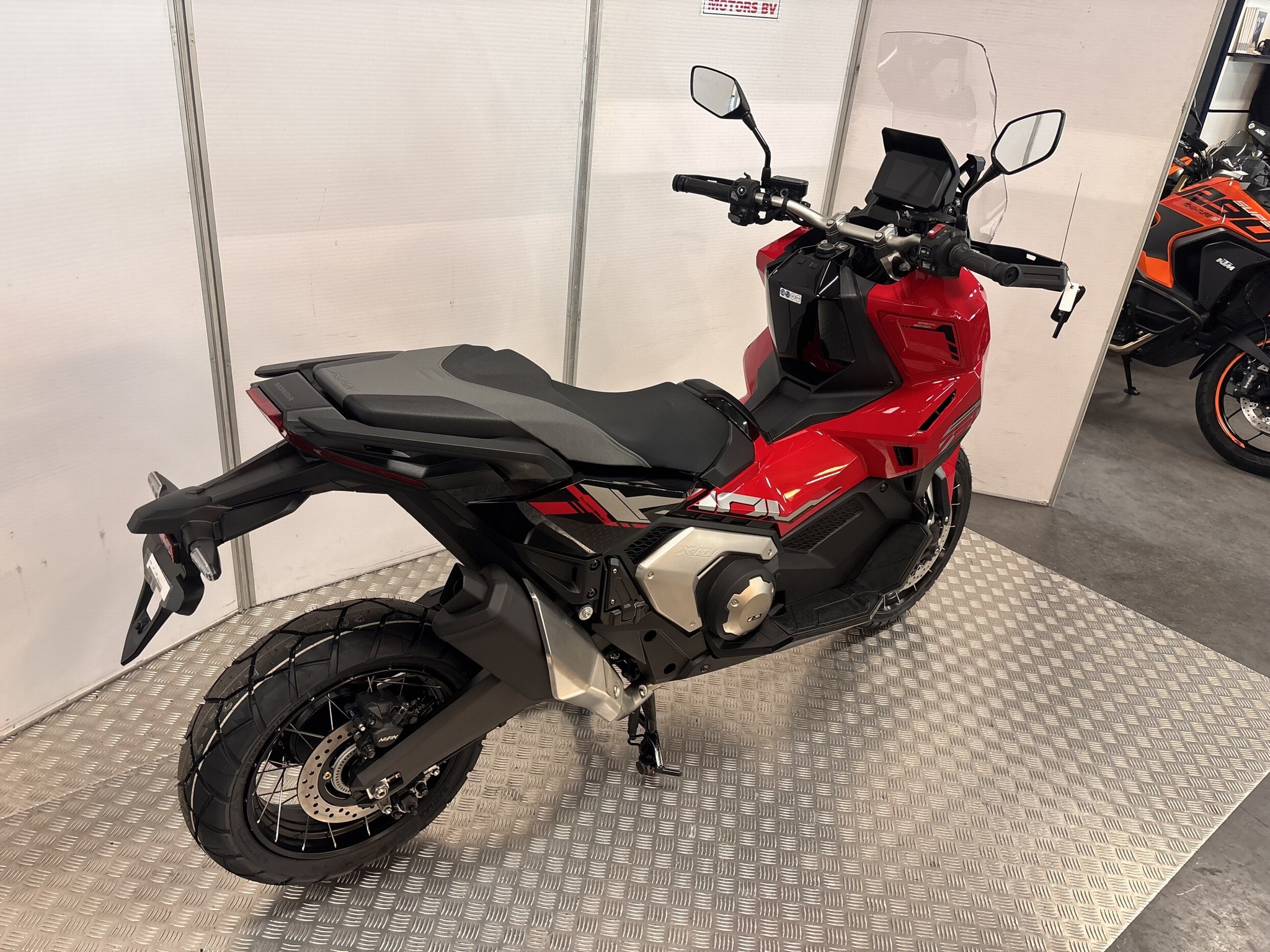 HONDA X-ADV 750
