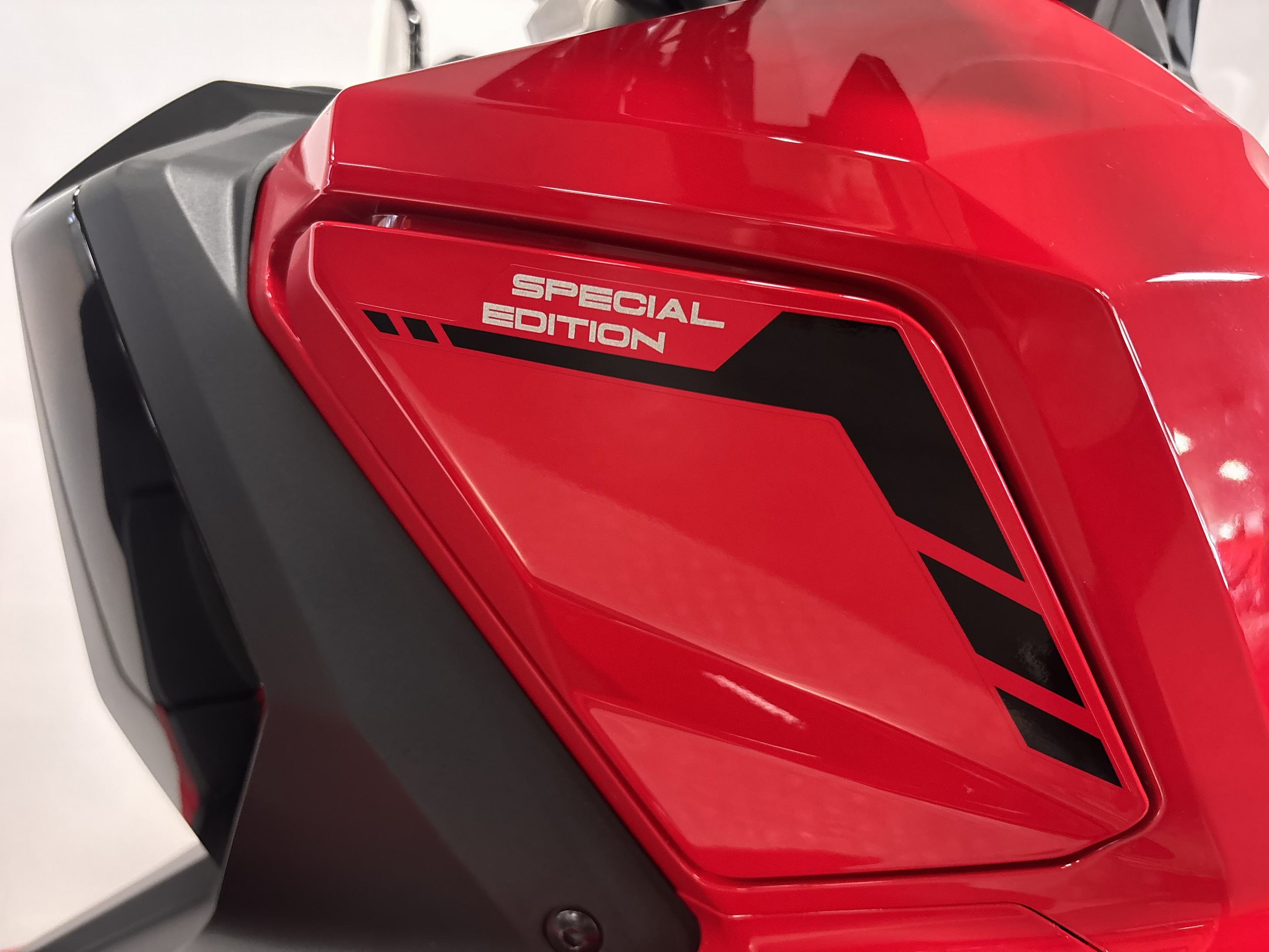 HONDA X-ADV 750
