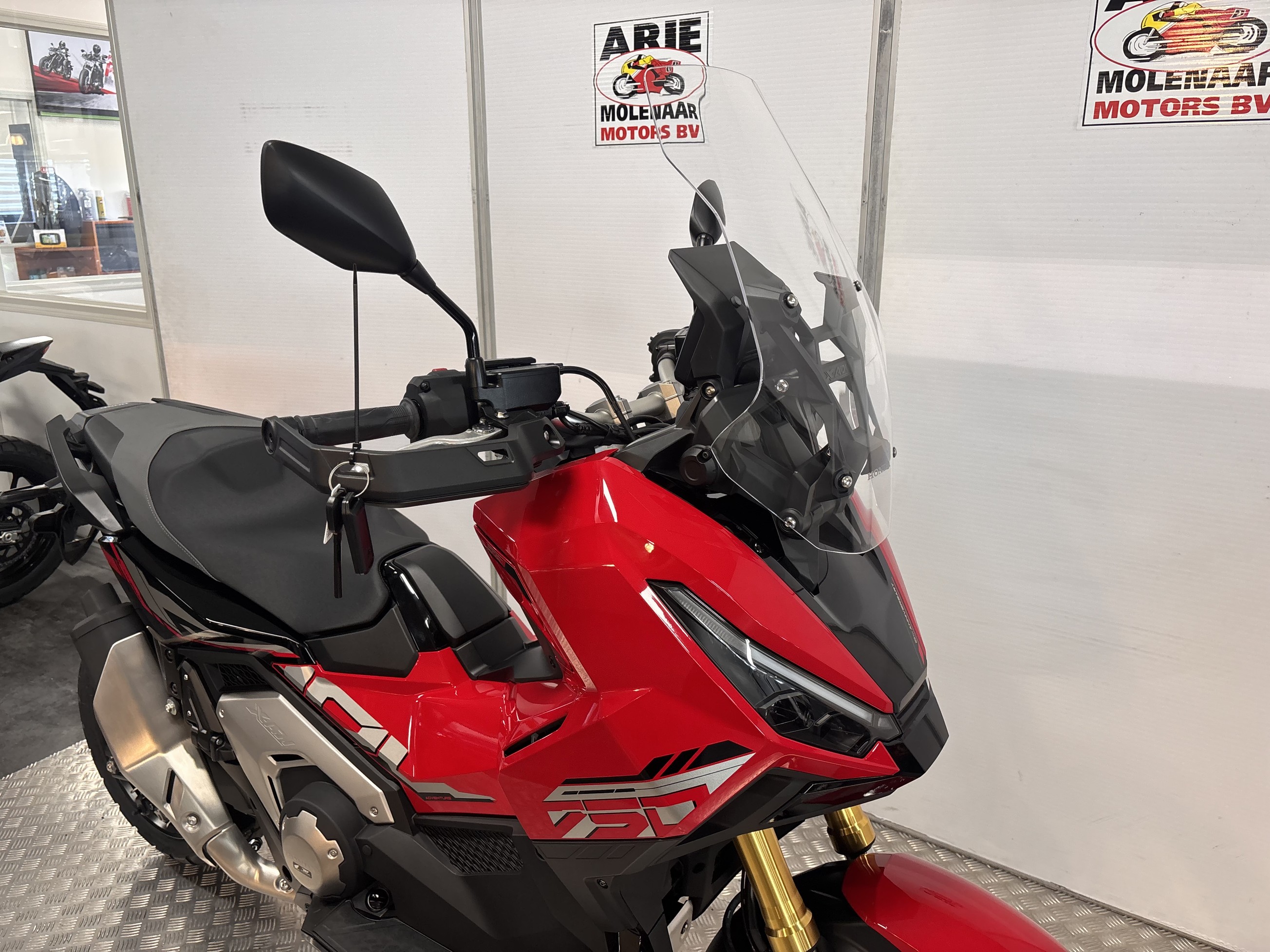 HONDA X-ADV 750