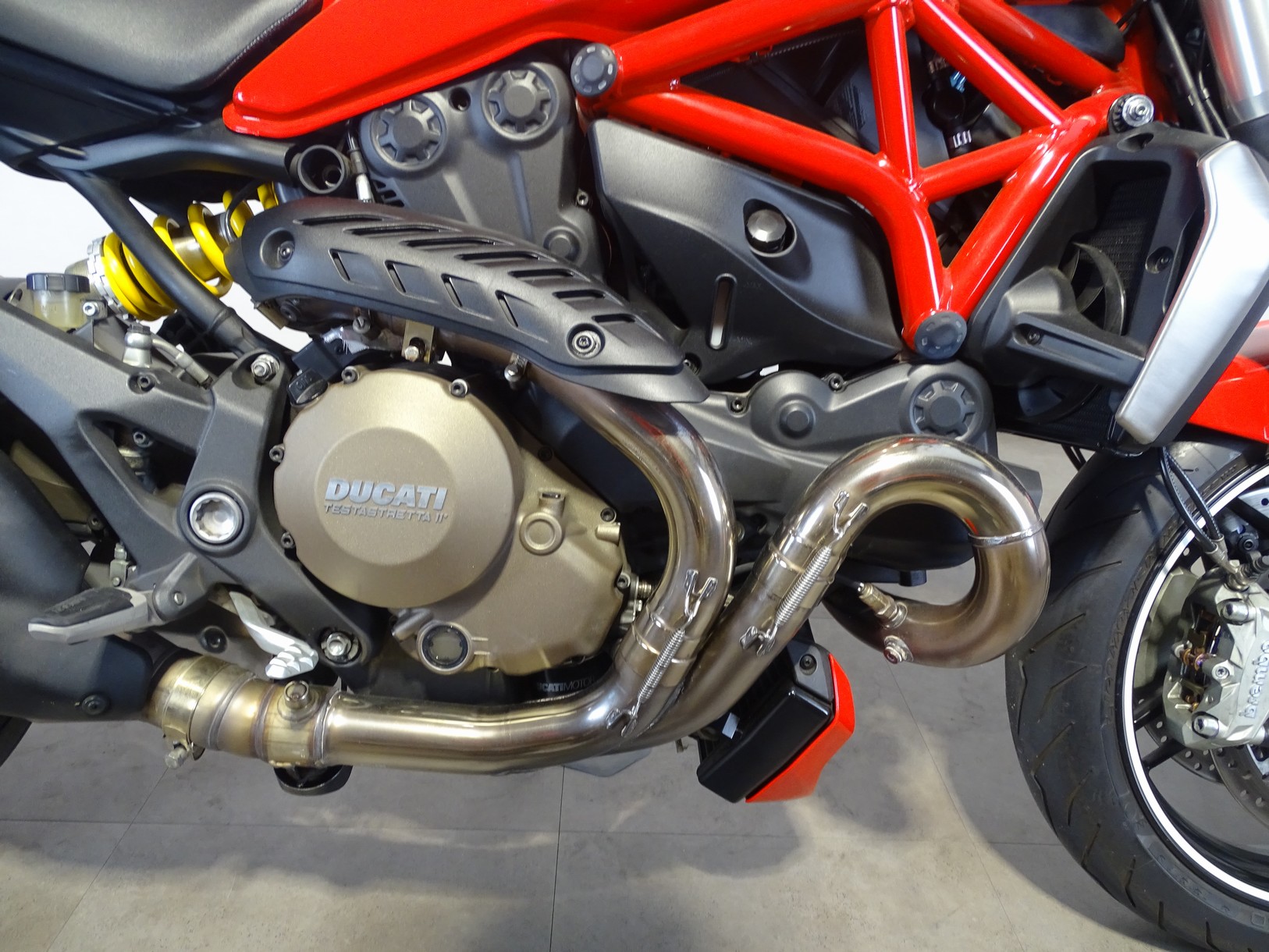 DUCATI M 1200