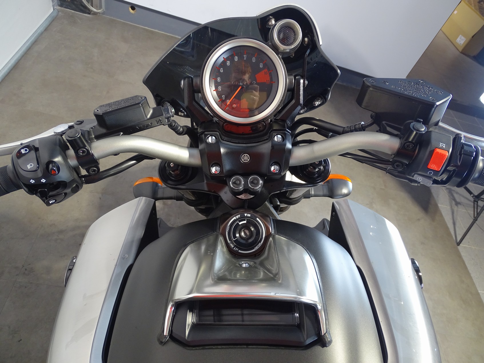 YAMAHA V MAX 1700