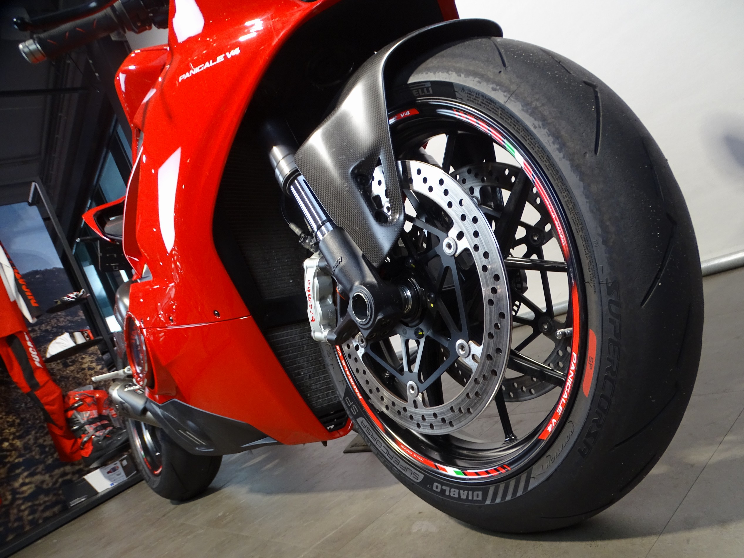 DUCATI PANIGALE V4