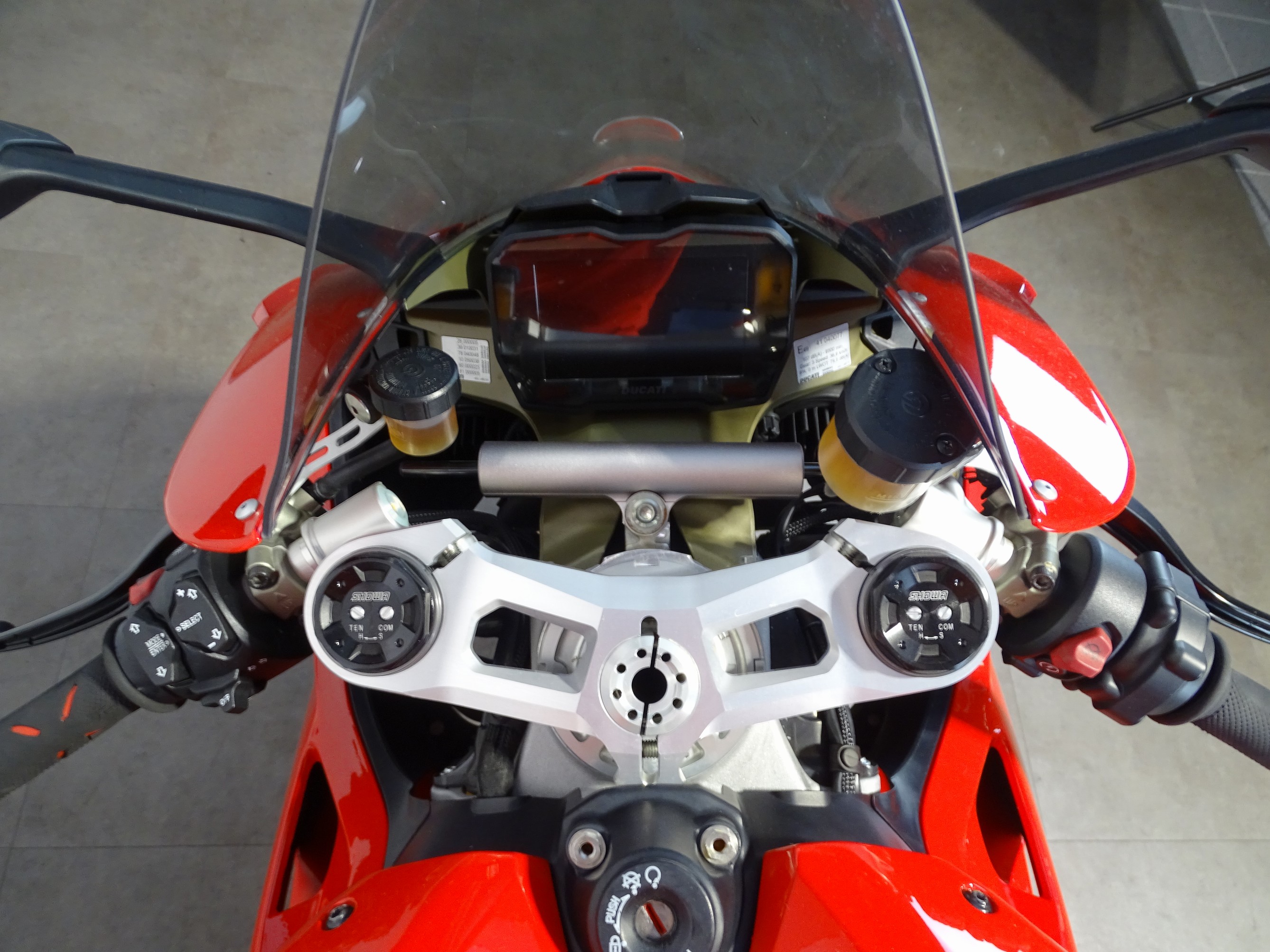 DUCATI PANIGALE V4