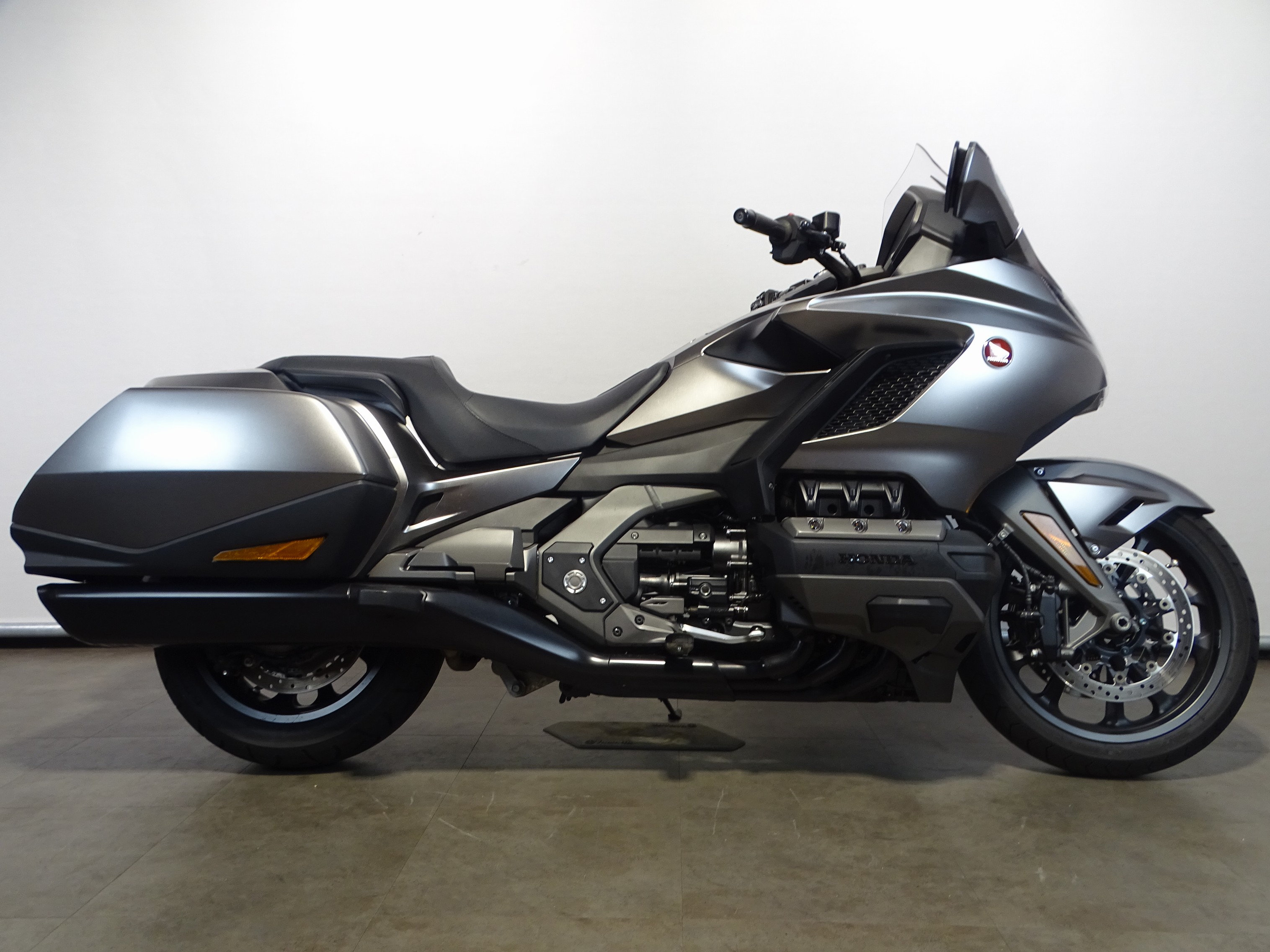 HONDA GL 1800 BAGGER