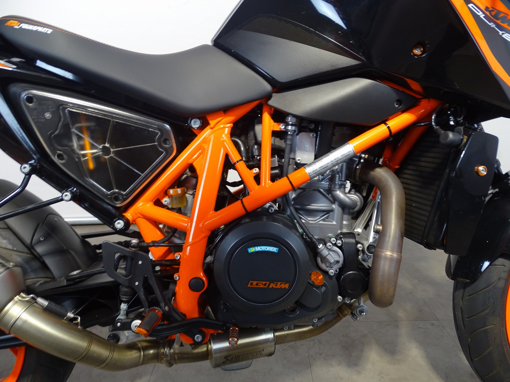 KTM 690 DUKE R ABS