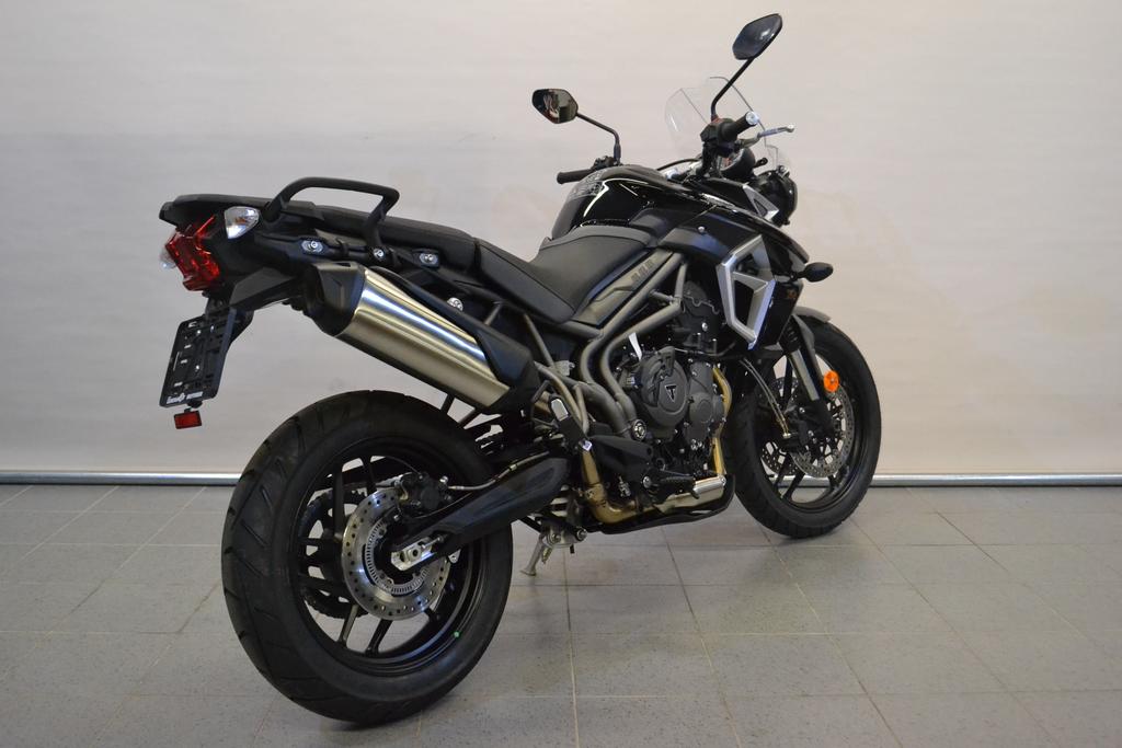 TRIUMPH TIGER 800 XR
