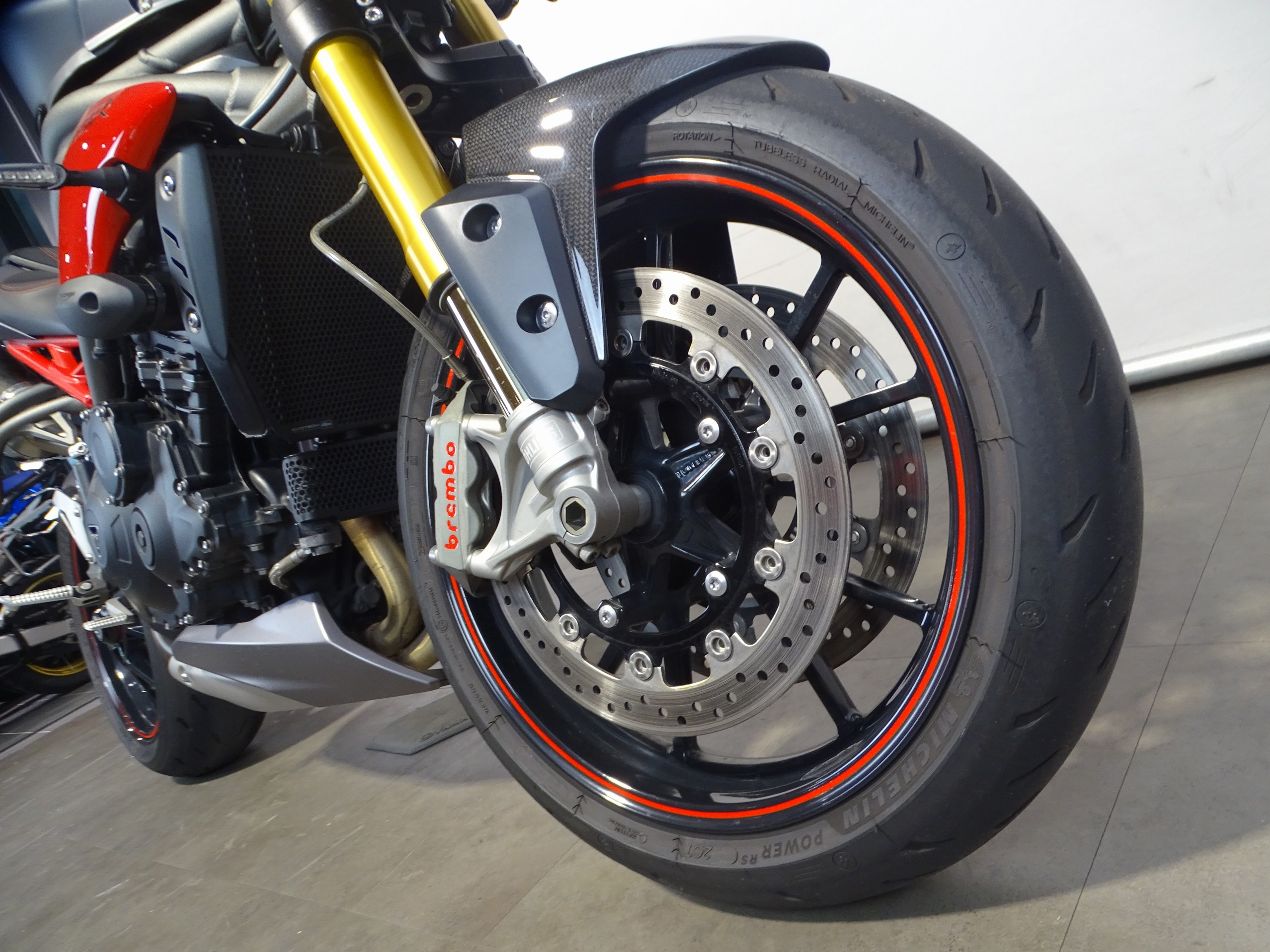 TRIUMPH SPEED TRIPLE R ABS