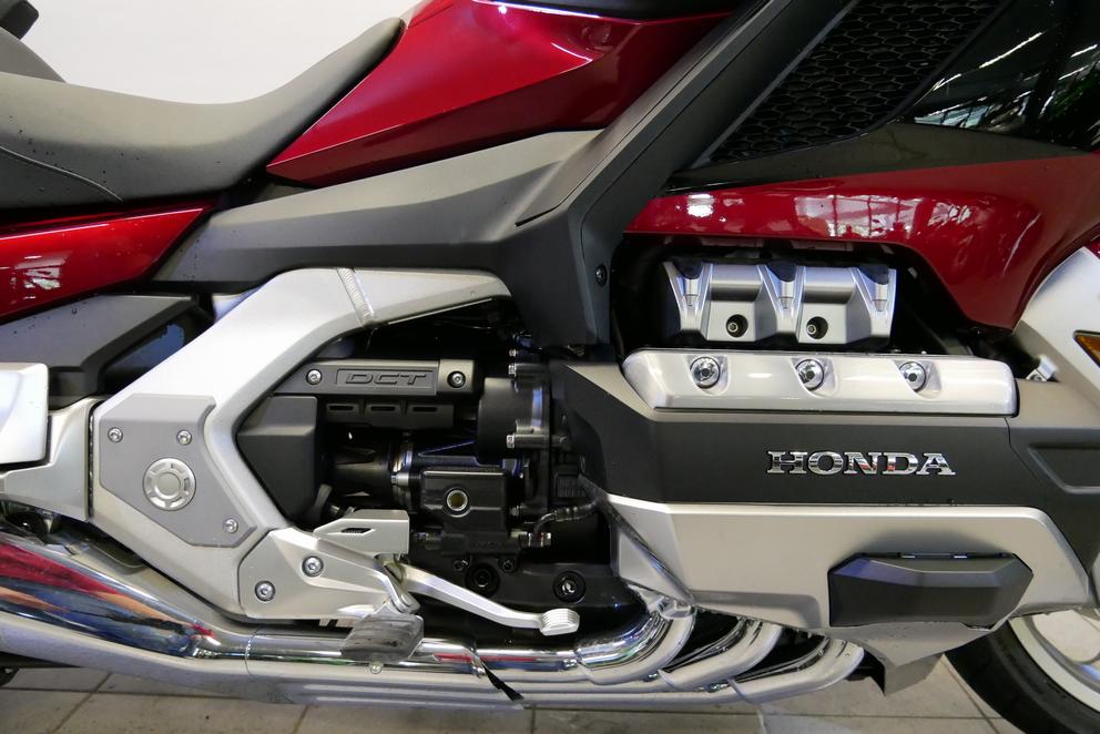 HONDA GL 1800 TOURING DELUXE DCT