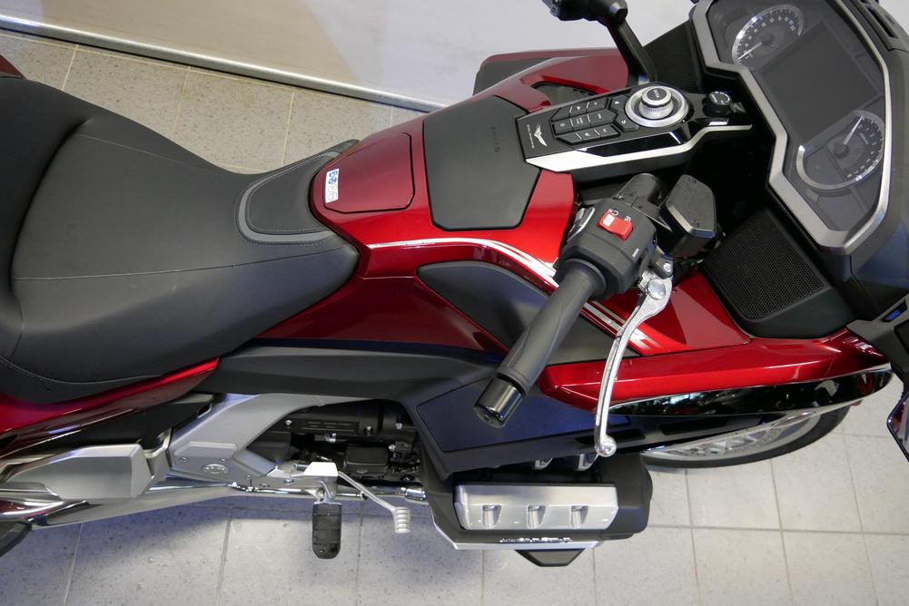HONDA GL 1800 TOURING DELUXE DCT