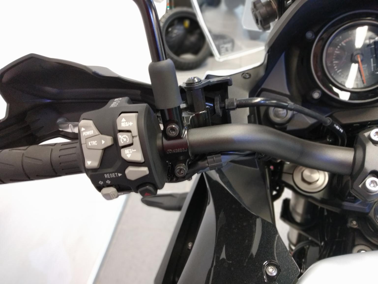 KAWASAKI VERSYS 1000