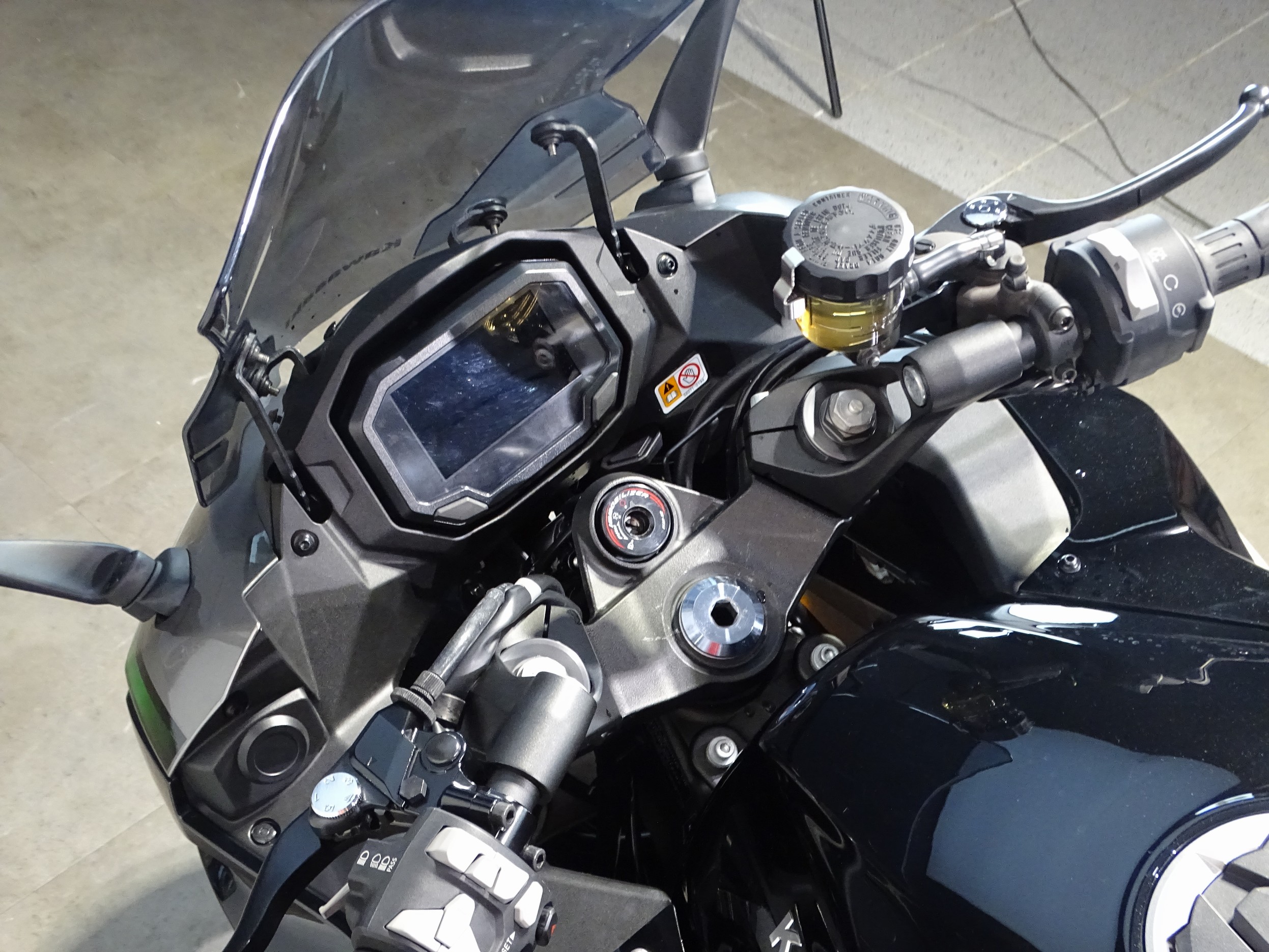 KAWASAKI NINJA 1000 SX