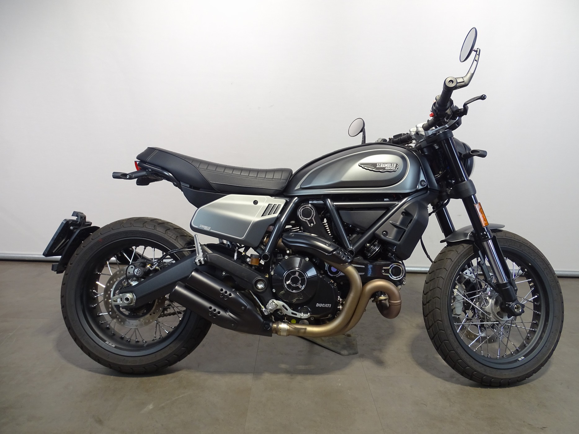 DUCATI SCRAMBLER NIGHTSHIFT