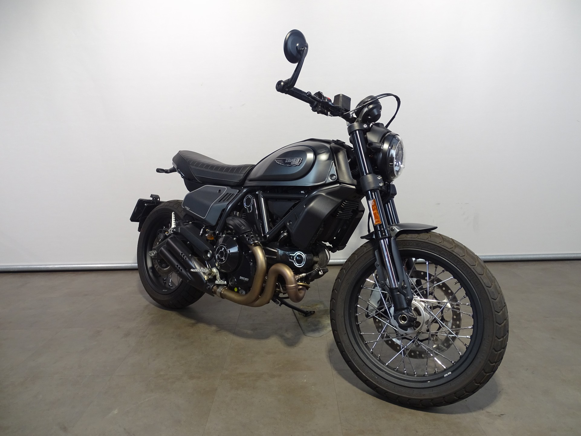 DUCATI SCRAMBLER NIGHTSHIFT