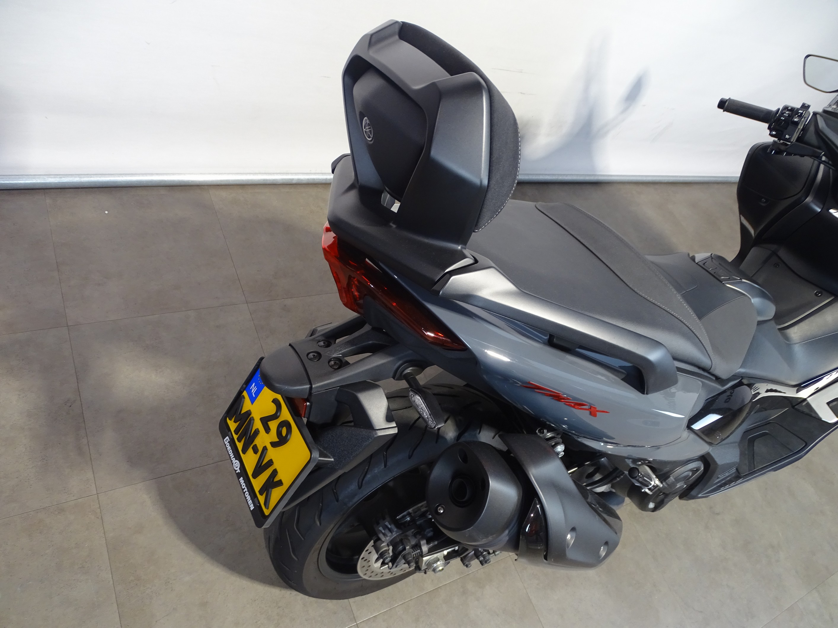 YAMAHA T-MAX TECH MAX