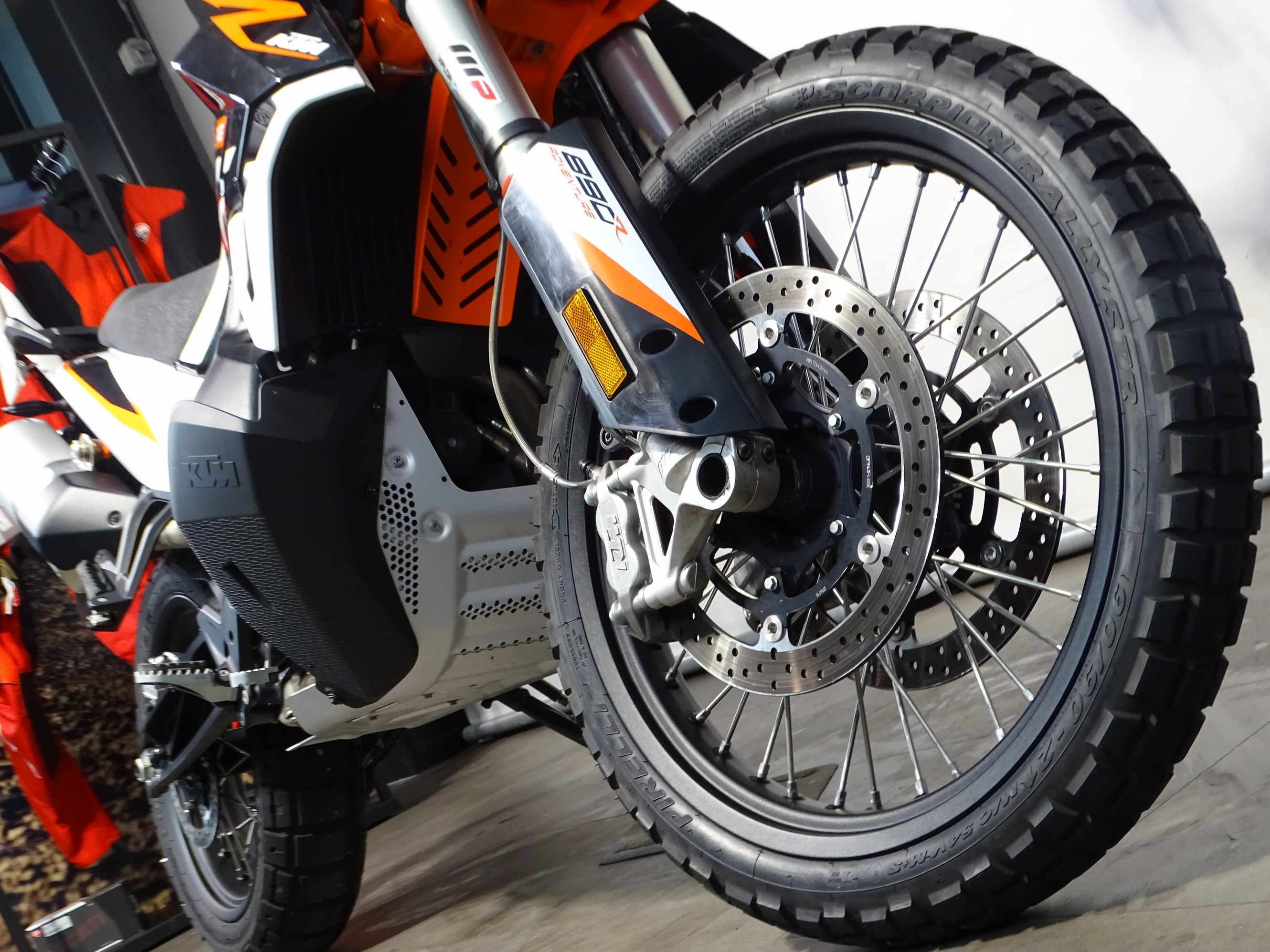 KTM 890 ADVENTURE R