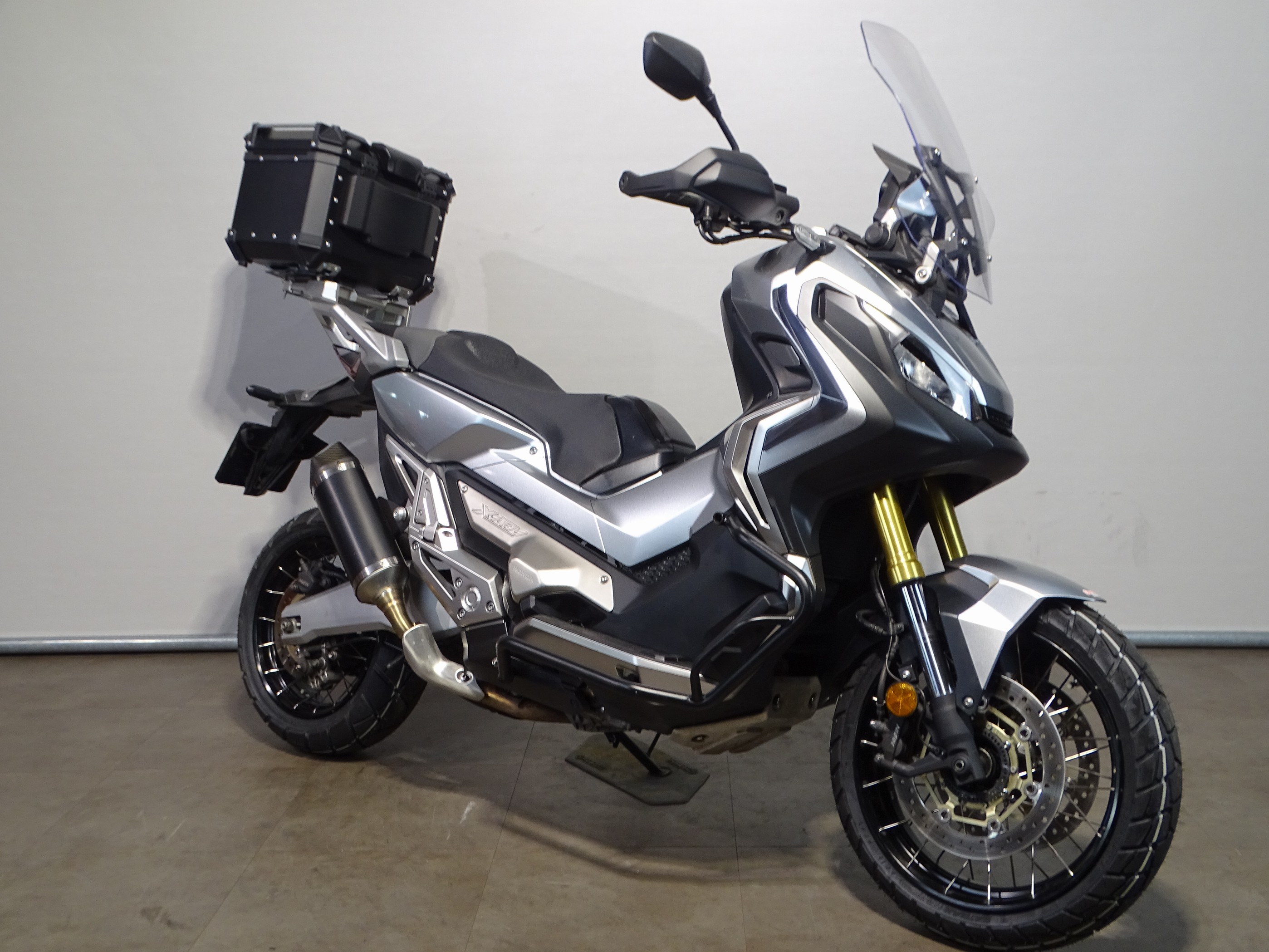 HONDA X-ADV