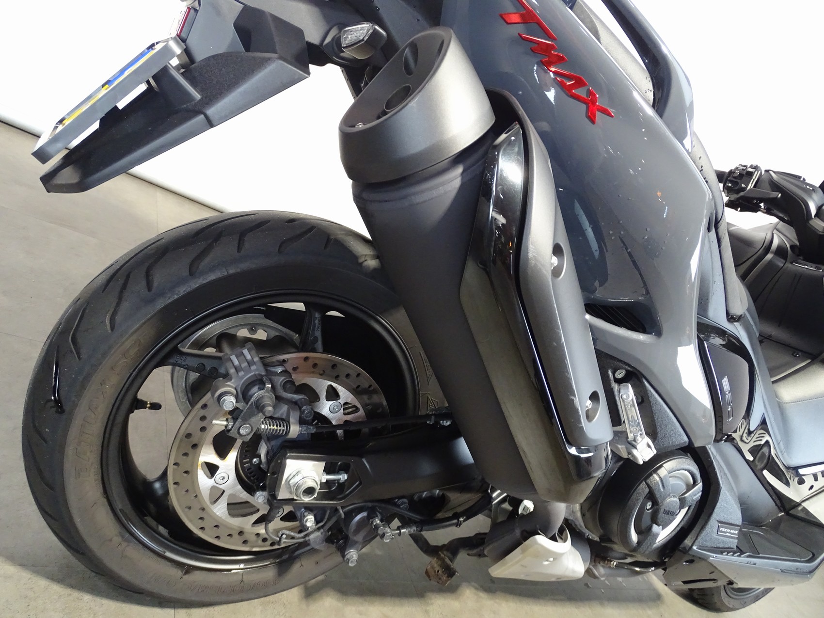 YAMAHA T-MAX TECH MAX