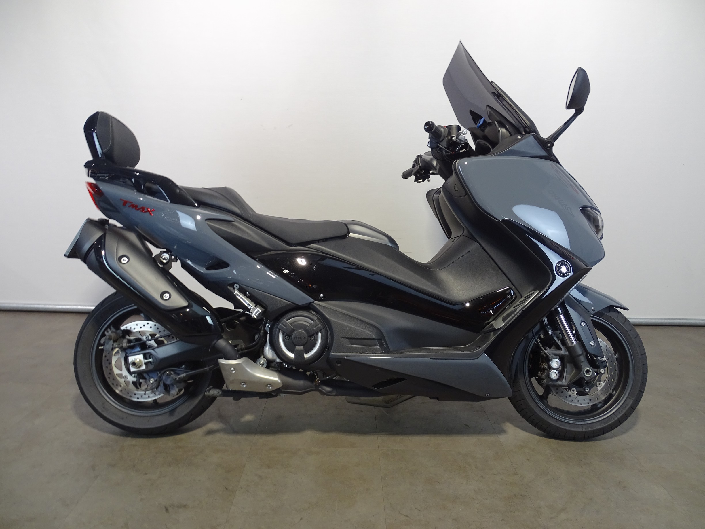 YAMAHA T-MAX TECH MAX