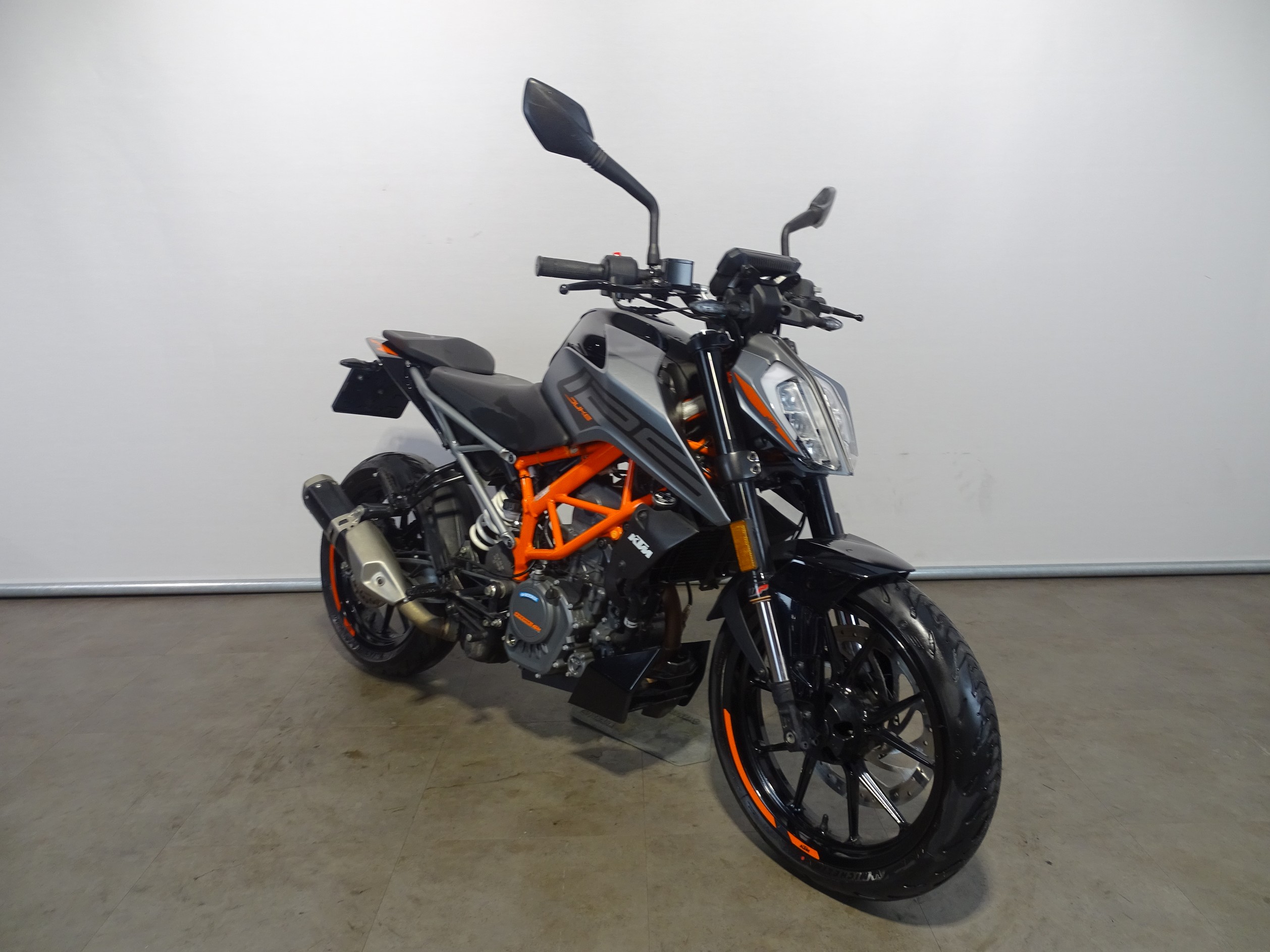 KTM 125 DUKE ABS