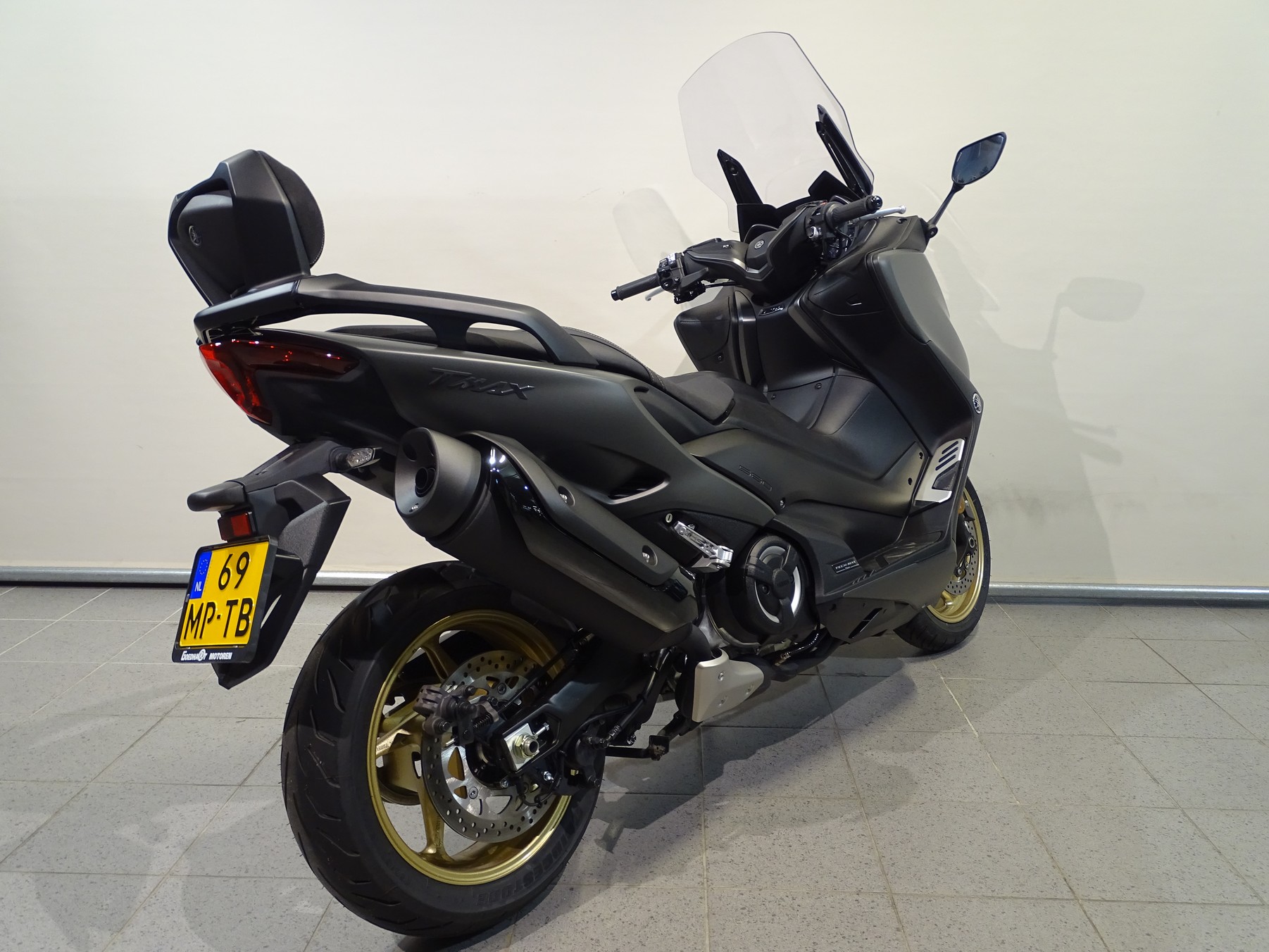 YAMAHA T-MAX TECH MAX