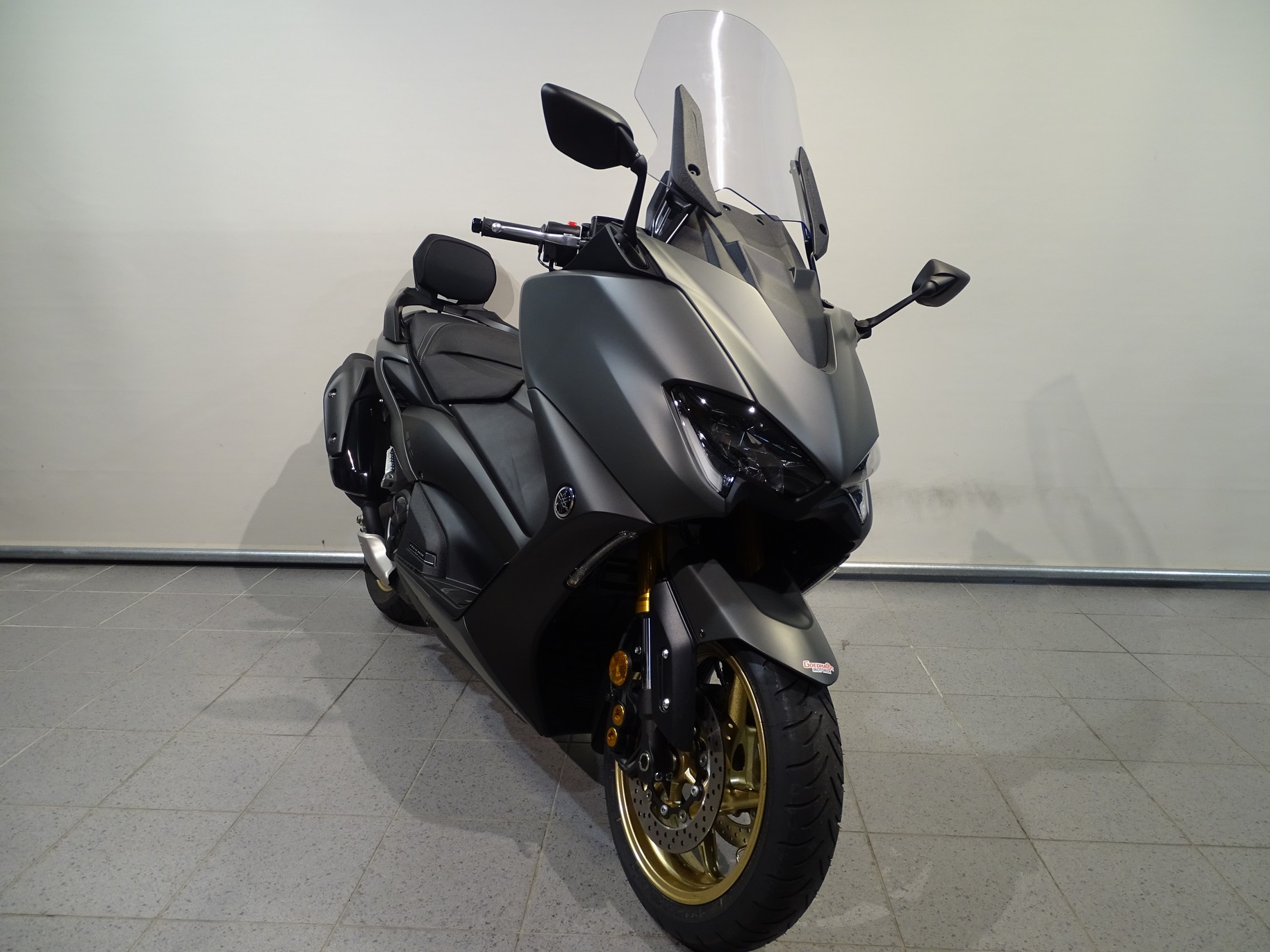 YAMAHA T-MAX TECH MAX