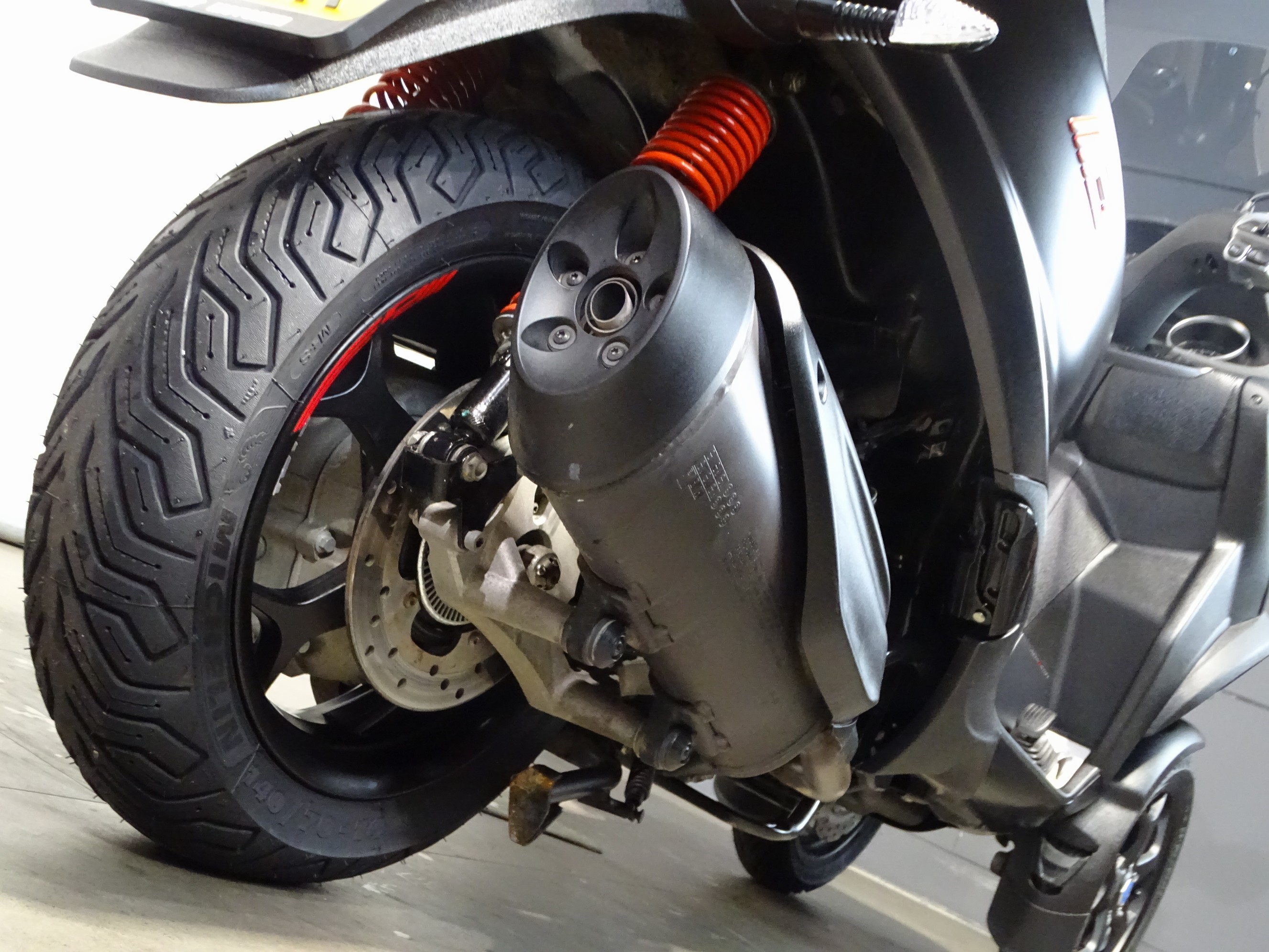 PIAGGIO MP3 400 SPORT HPE