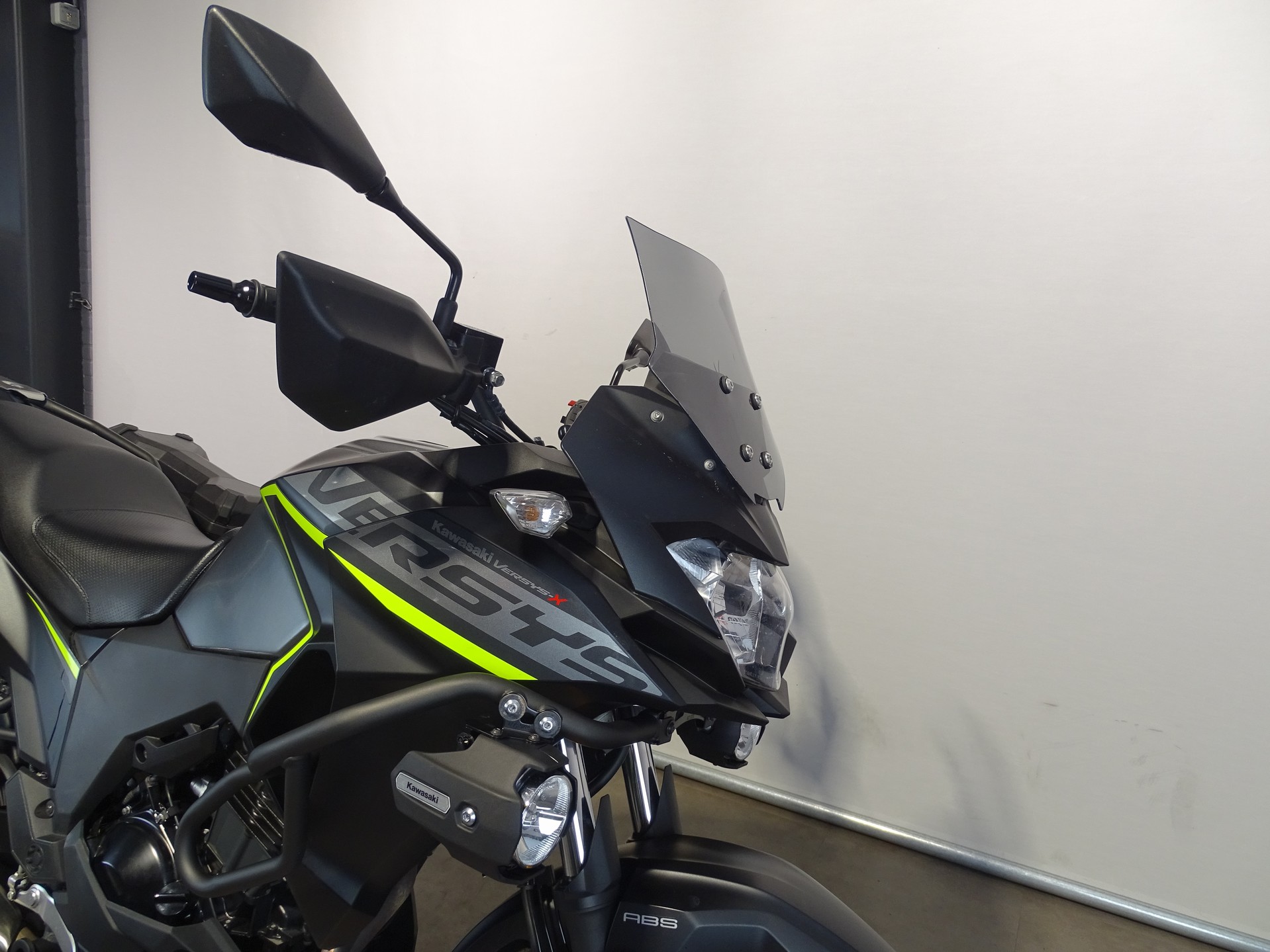 KAWASAKI VERSYS-X 300