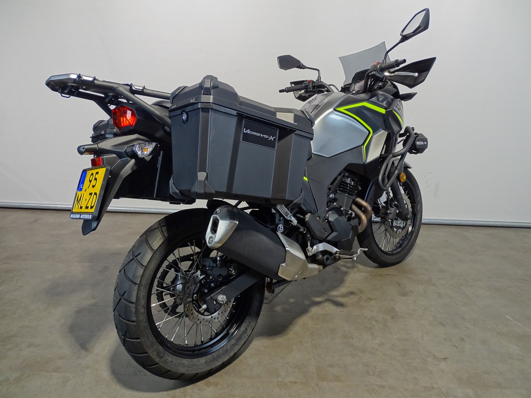 KAWASAKI VERSYS-X 300