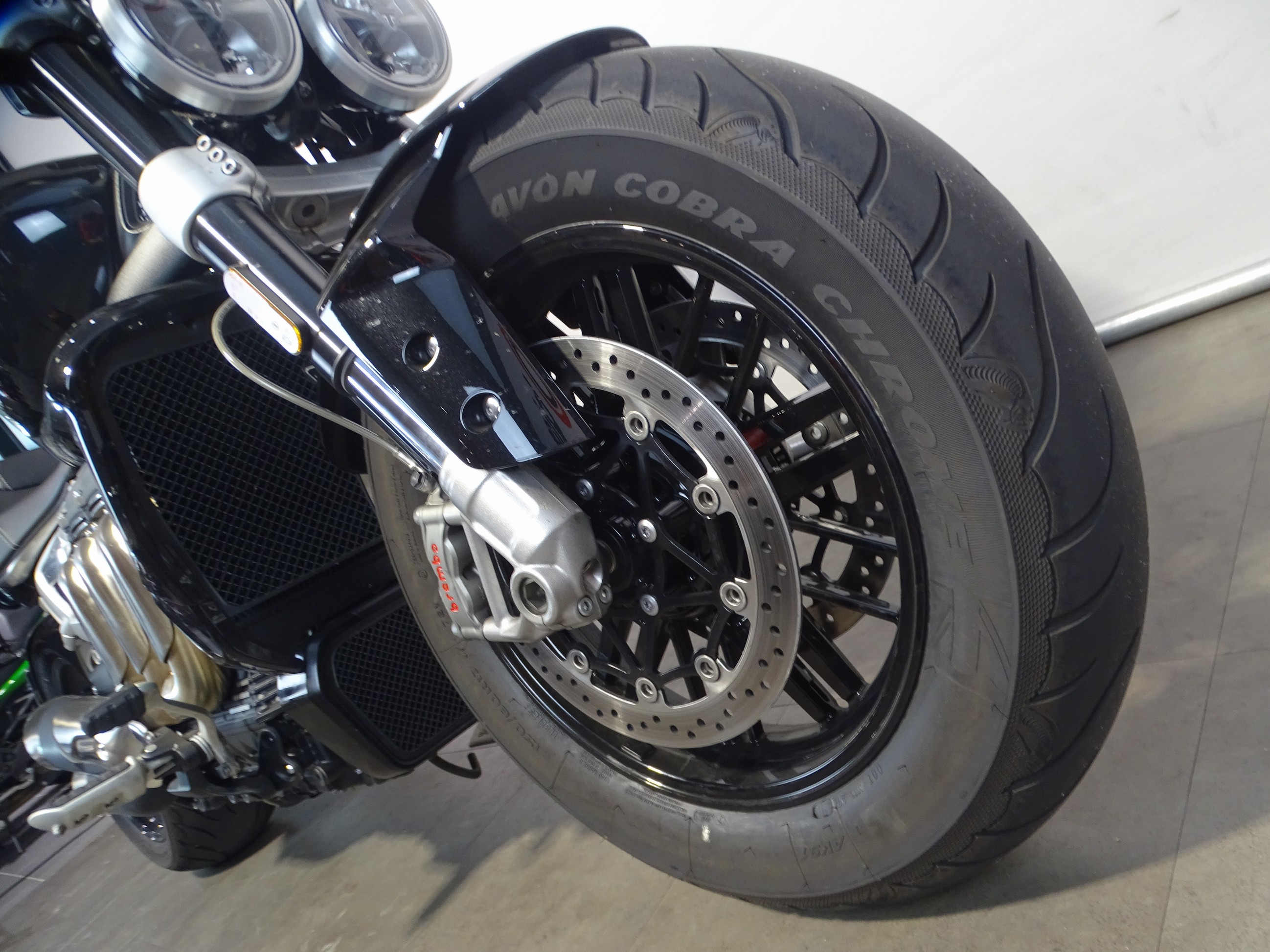 TRIUMPH ROCKET III GT