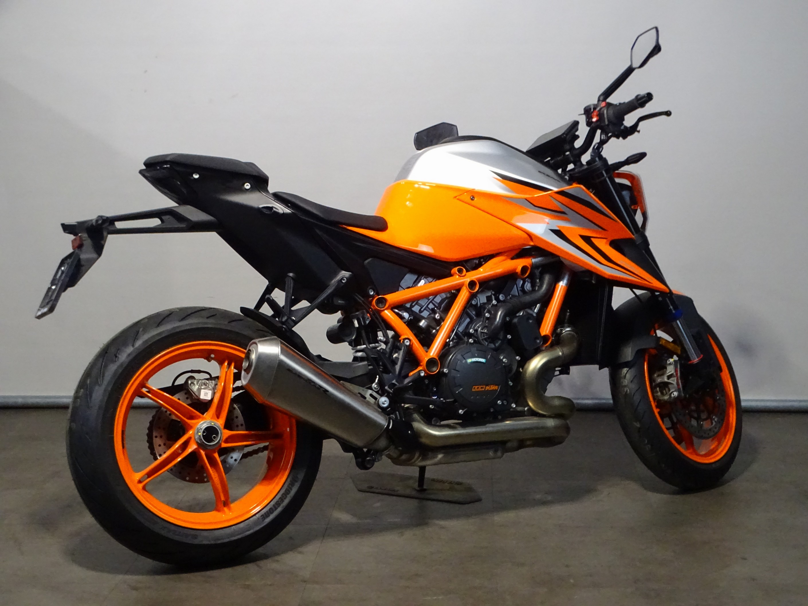 KTM 1290 SUPERDUKE R EVO