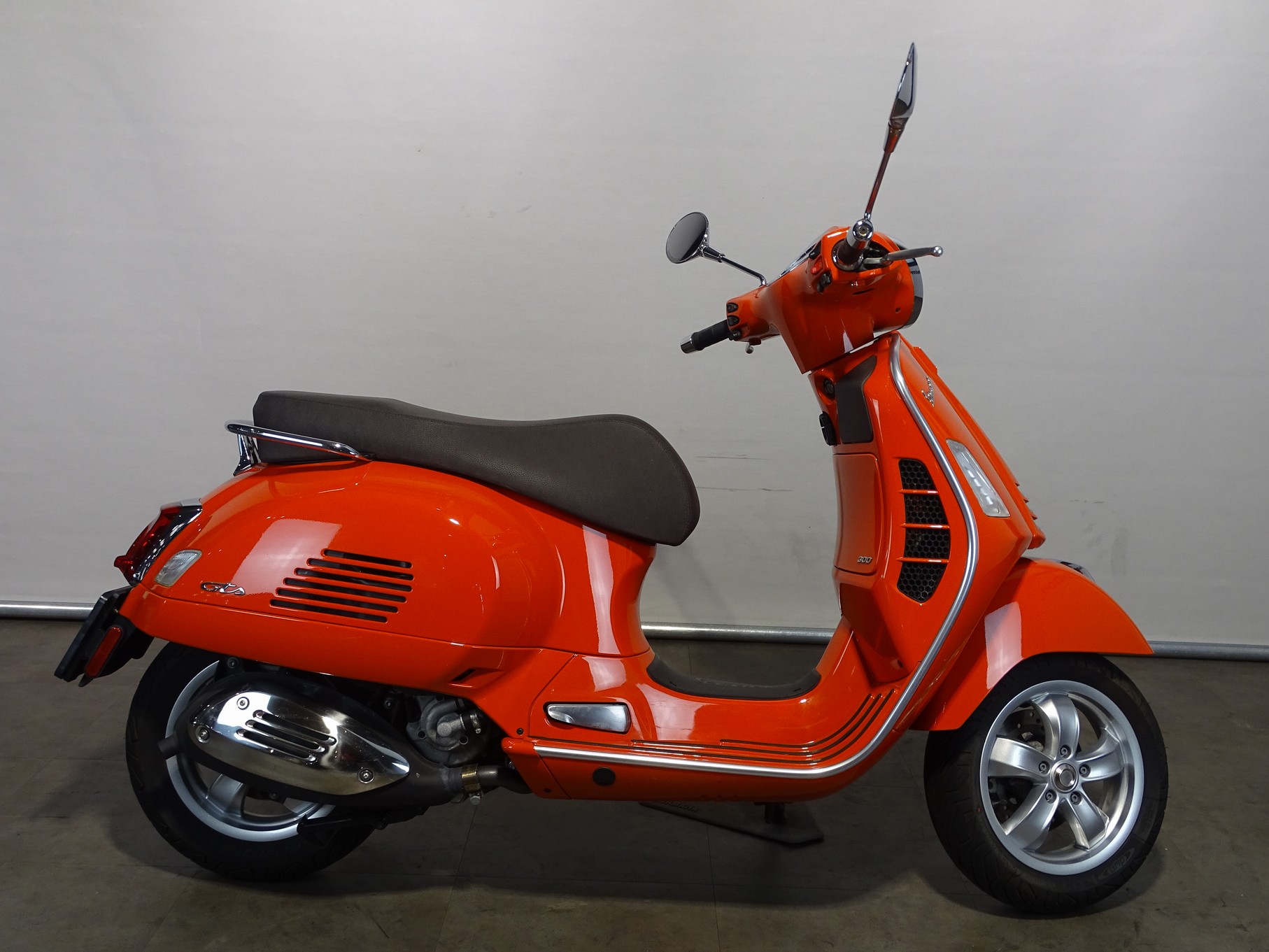 VESPA GTS 300 HPE