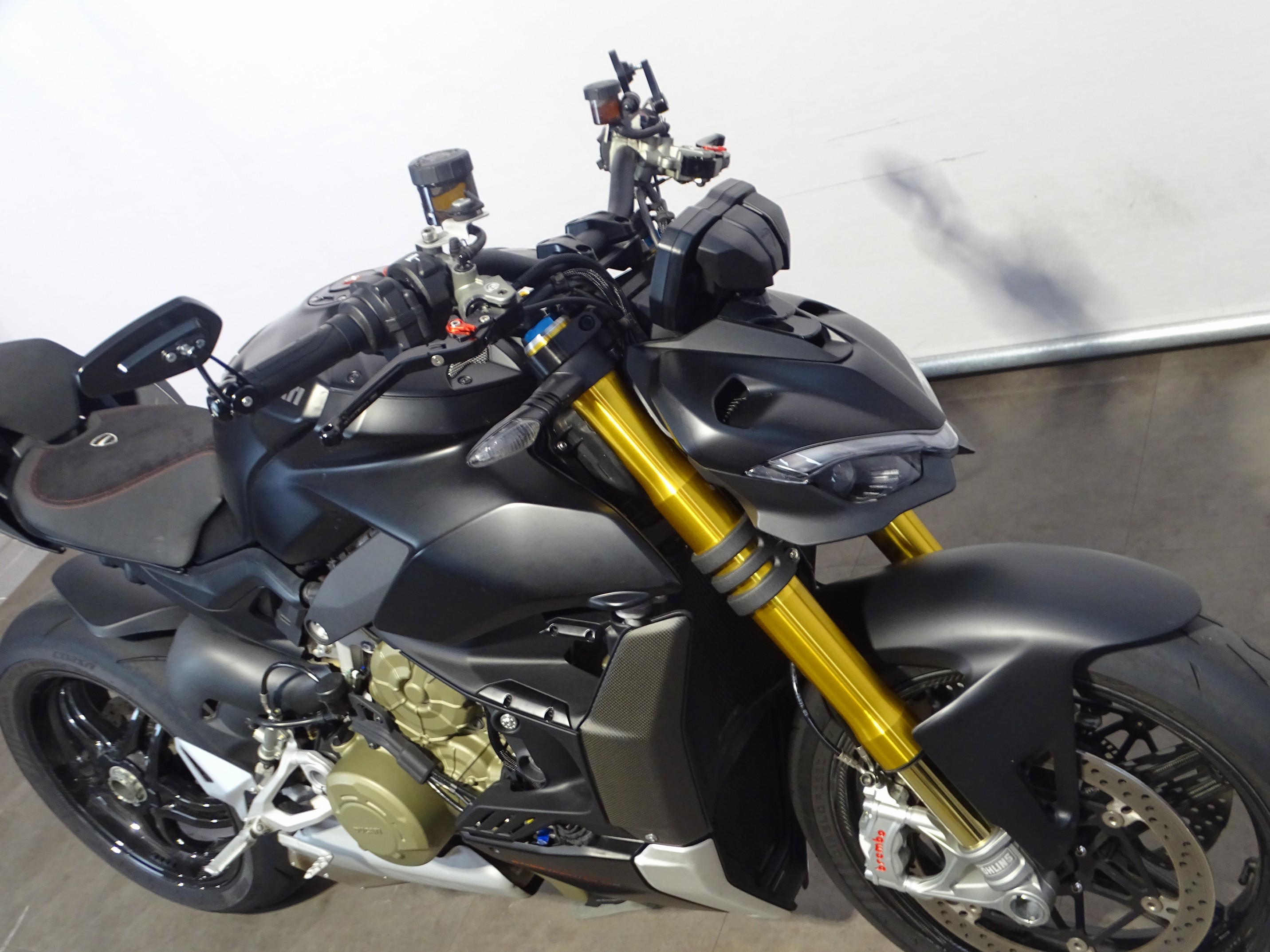 DUCATI STREETFIGHTER V4 S