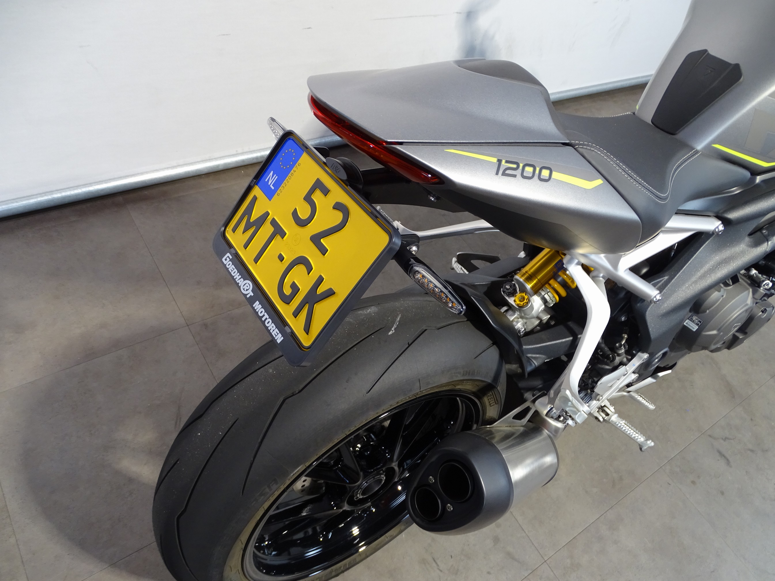 TRIUMPH SPEED TRIPLE 1200 RS