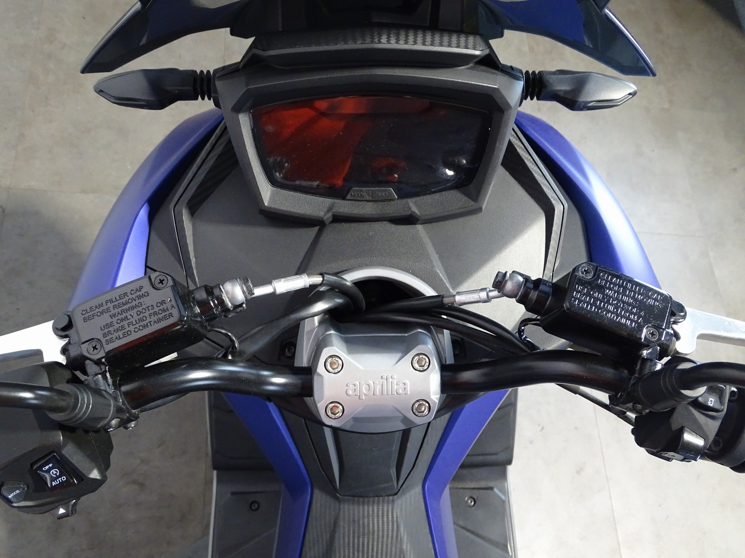 APRILIA SR GT 200