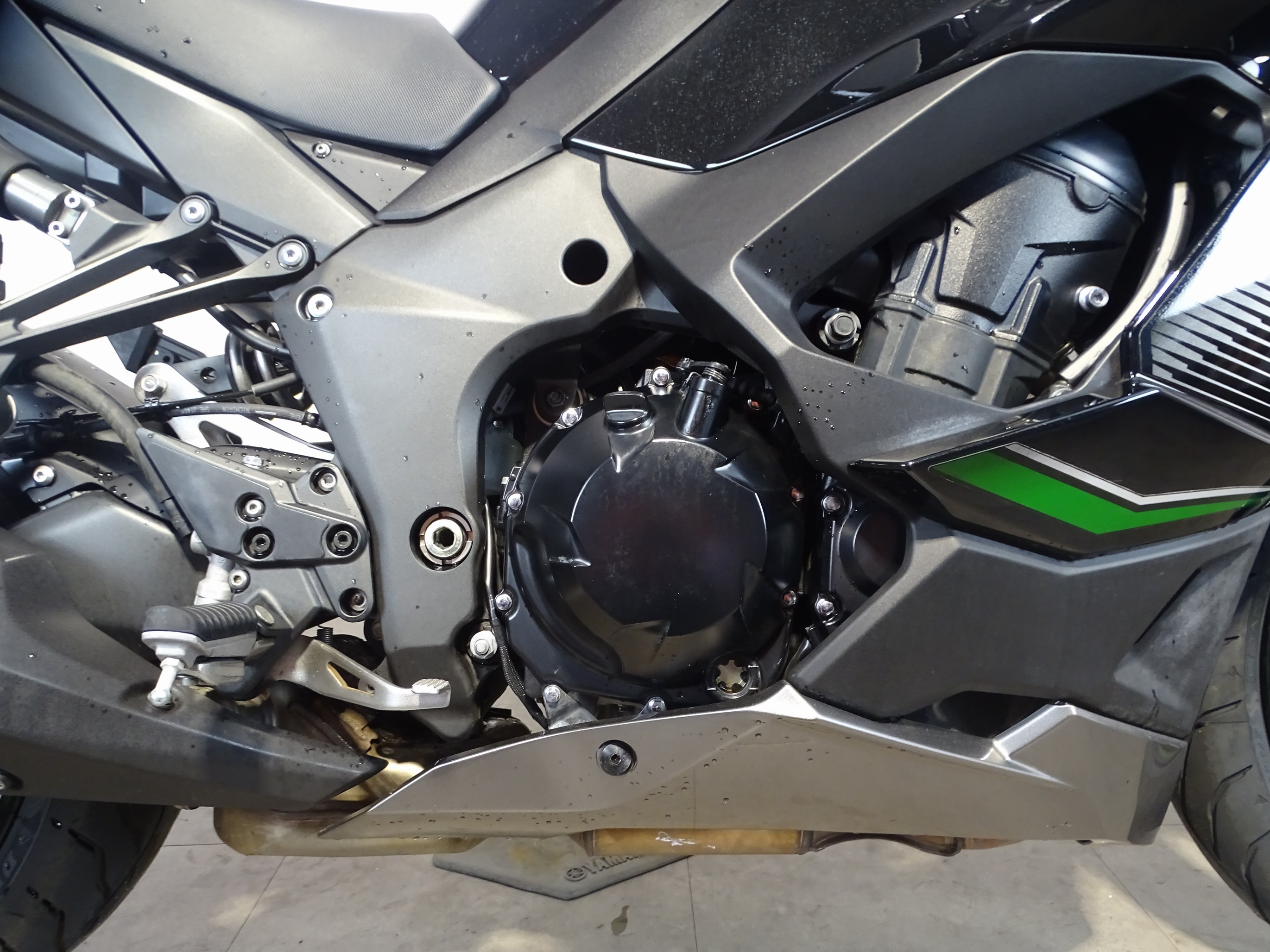 KAWASAKI NINJA 1000 SX