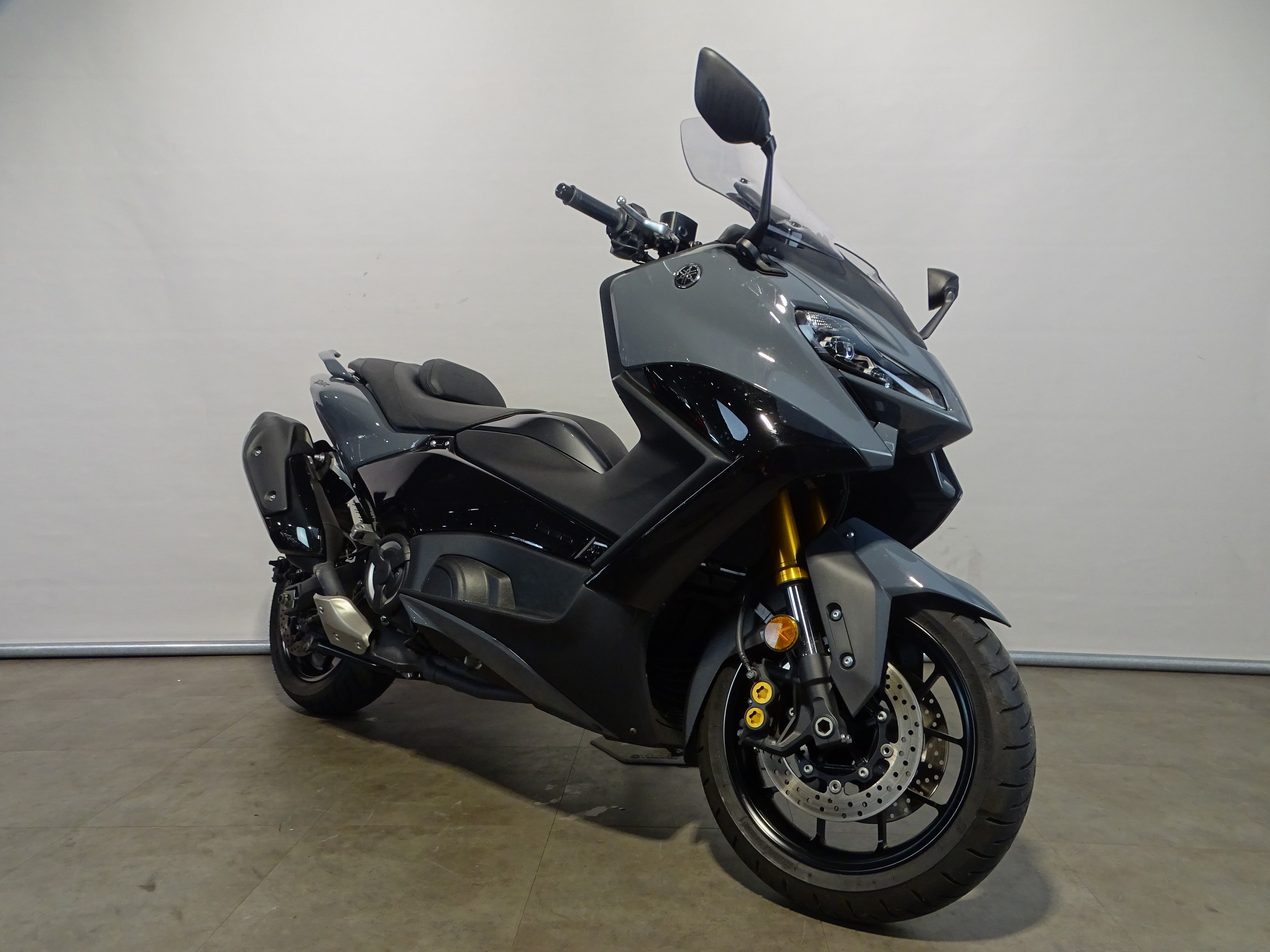 YAMAHA T-MAX TECH MAX