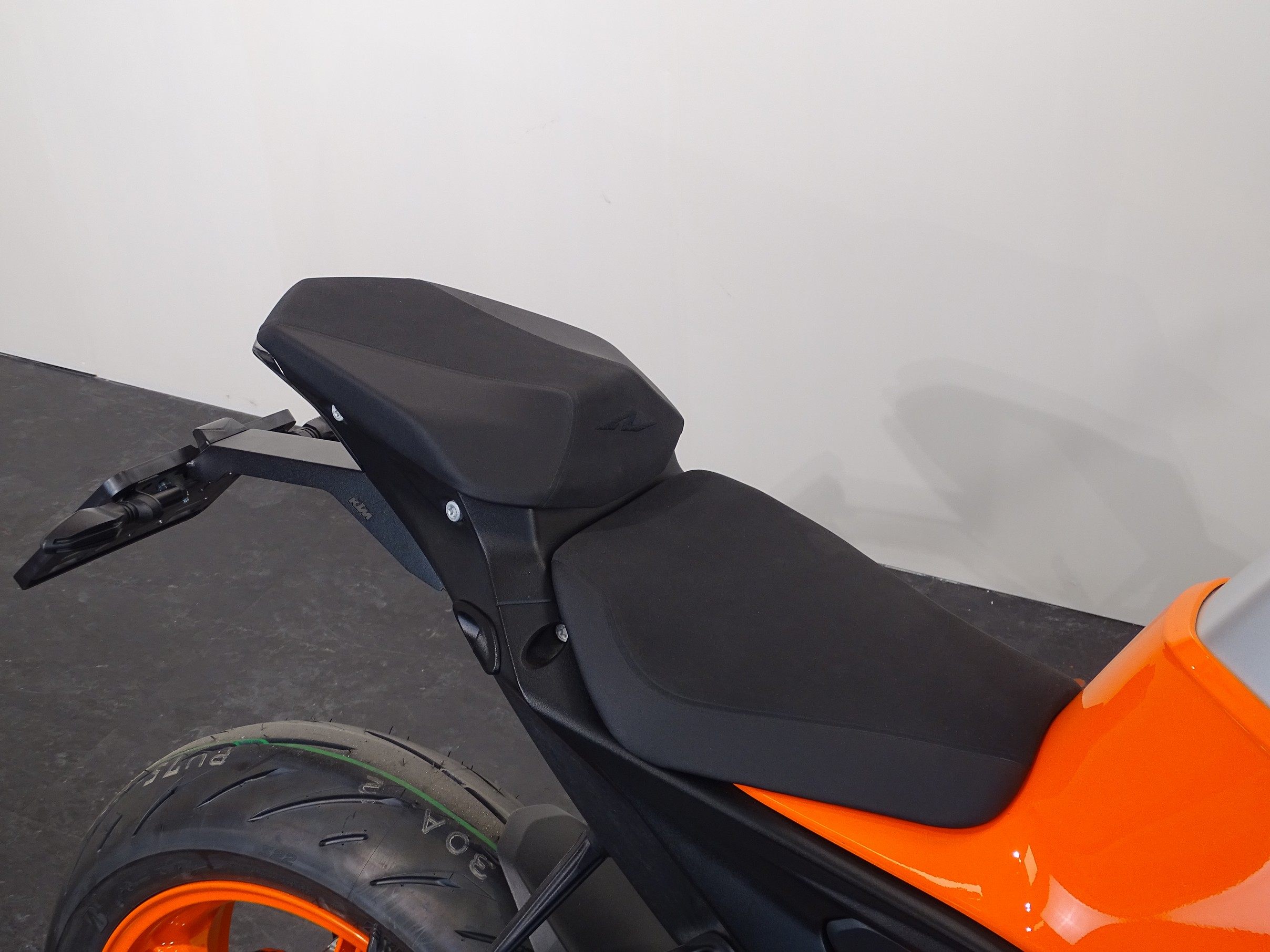 KTM 1290 SUPER DUKE R EVO