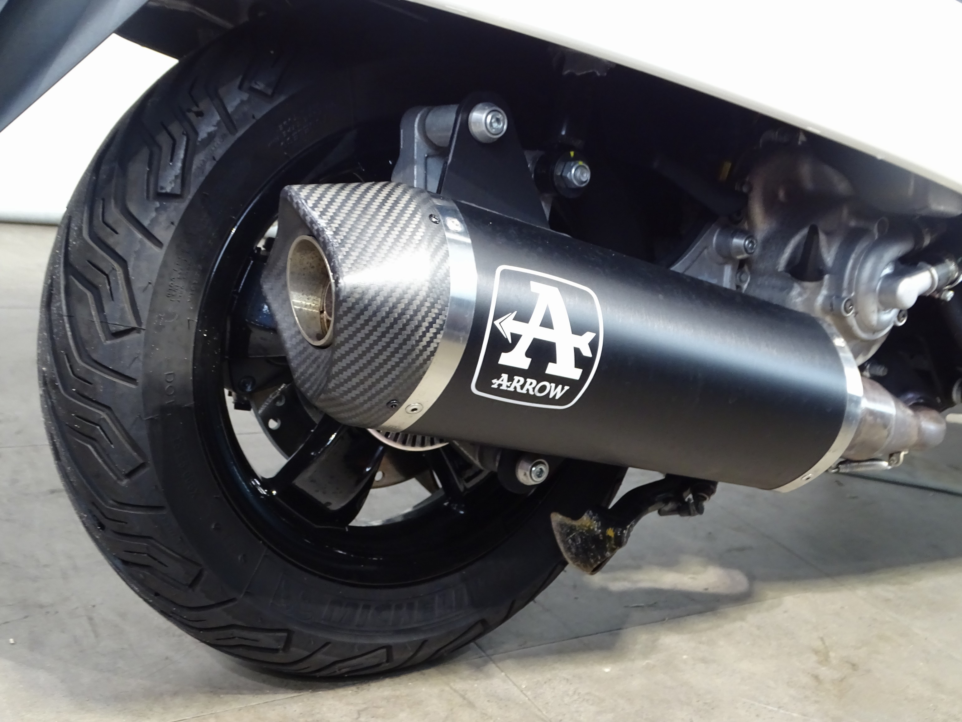 VESPA GTS 300 SUPERSPORT HPE