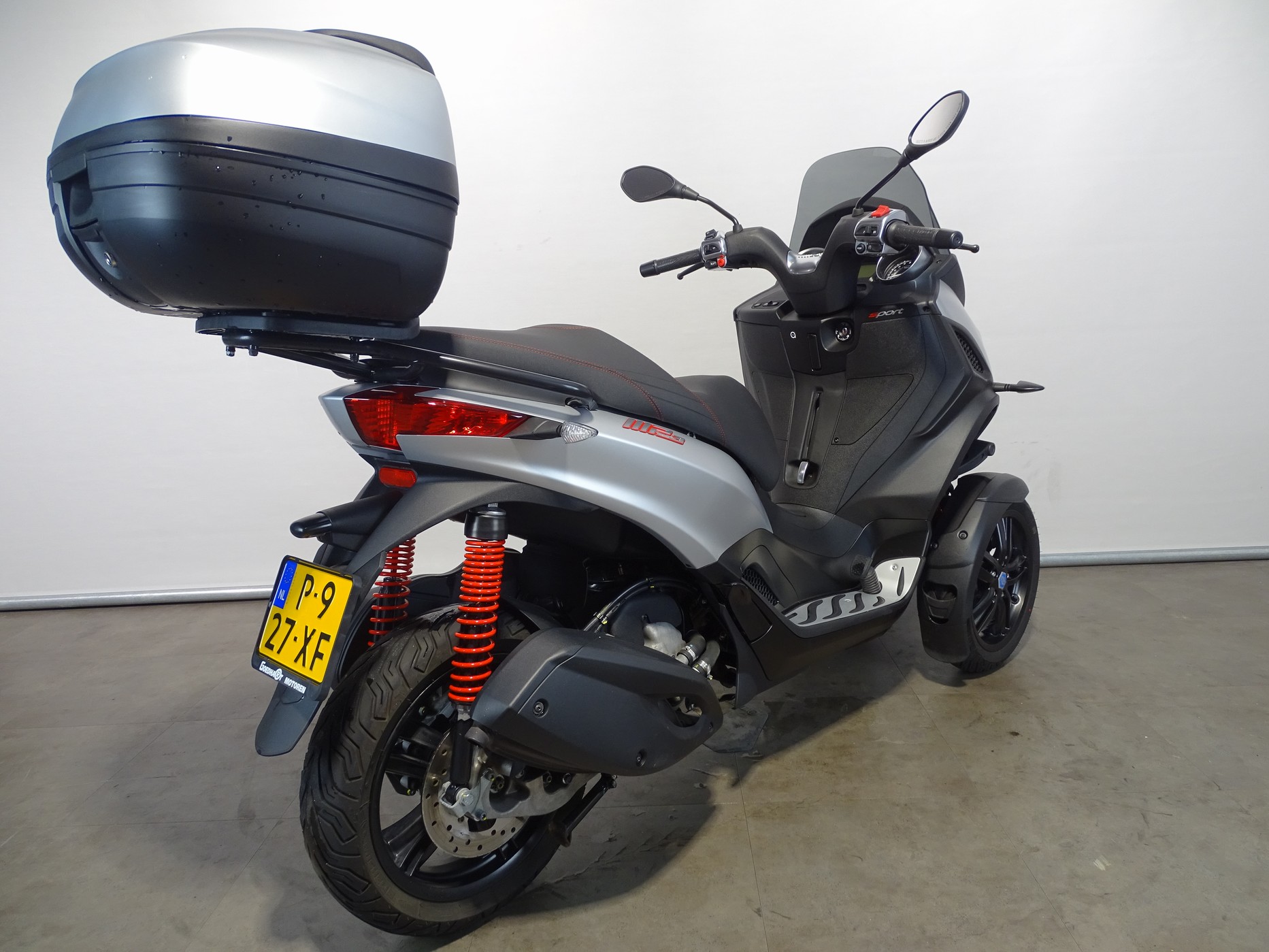 PIAGGIO MP3 300 SPORT HPE