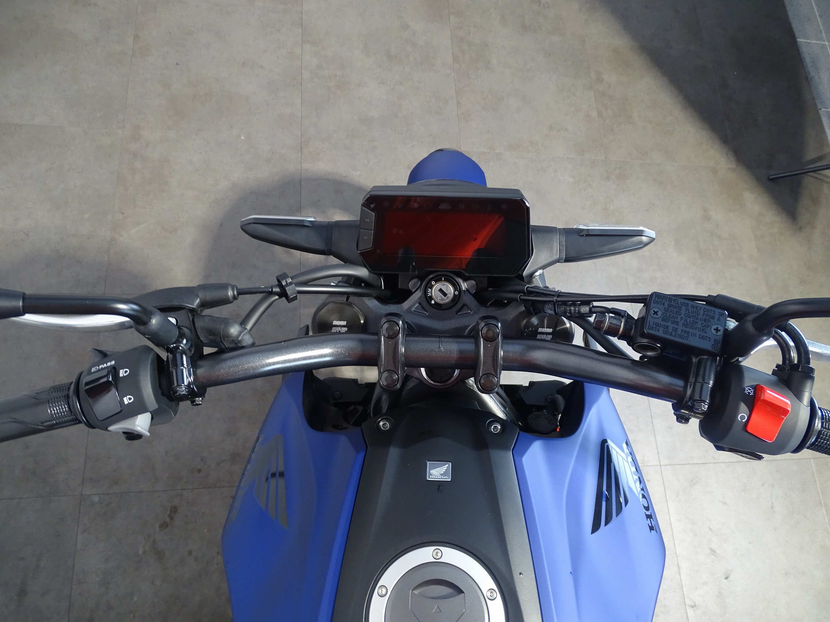 HONDA CB 300 R