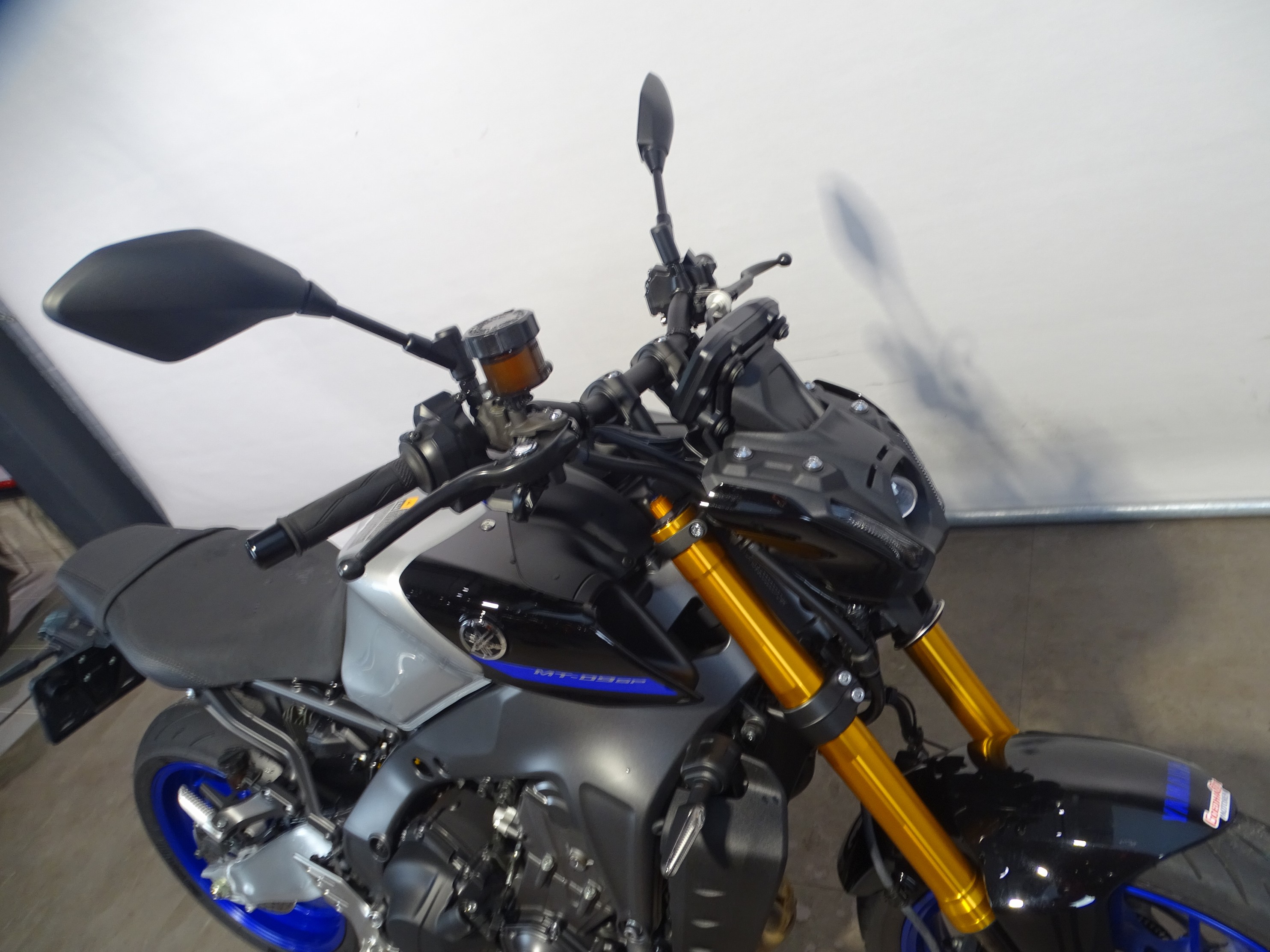 YAMAHA - MT-09 SP