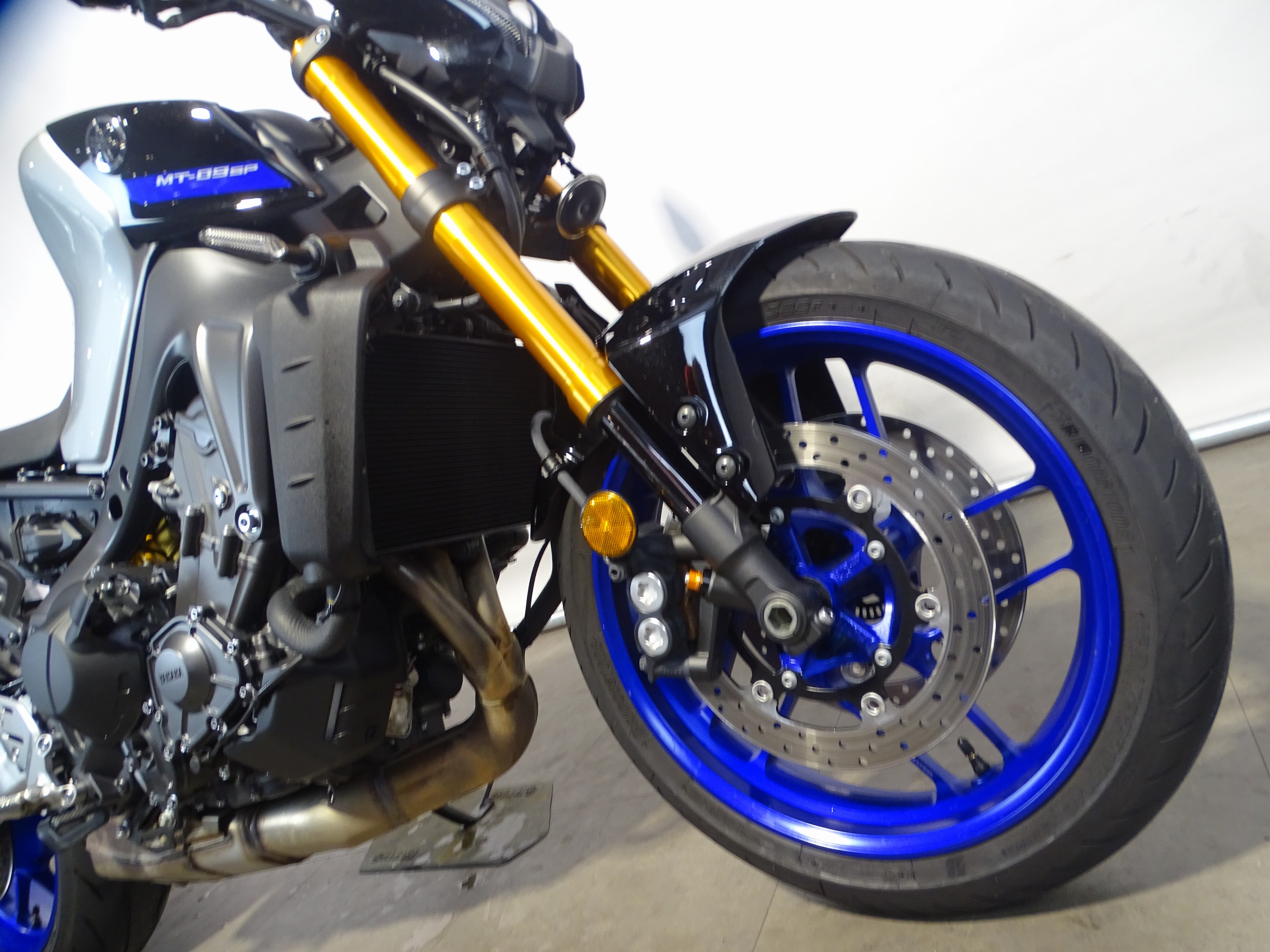 YAMAHA - MT-09 SP