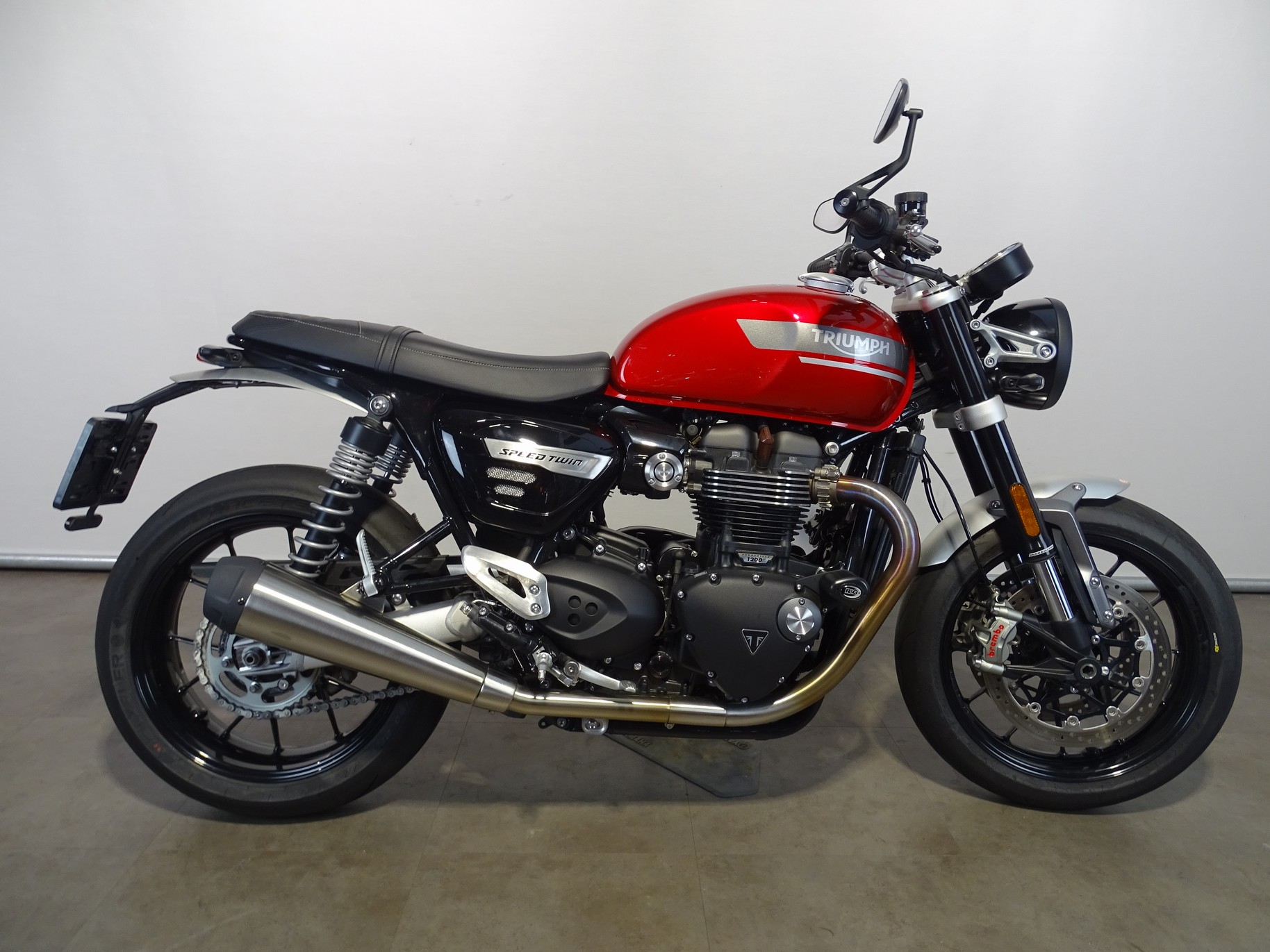 TRIUMPH SPEED TWIN 1200